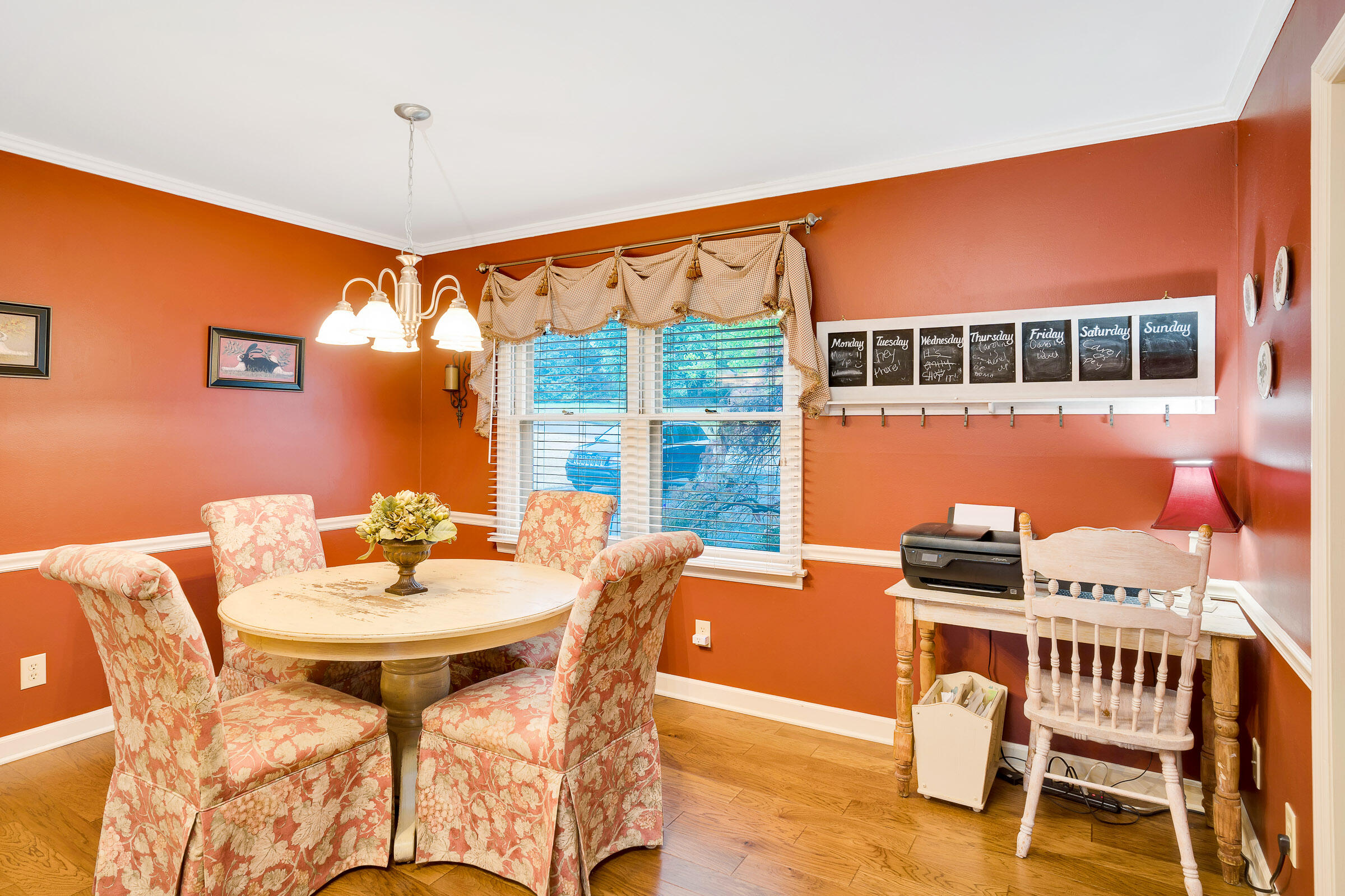 1032 River Hills Circle