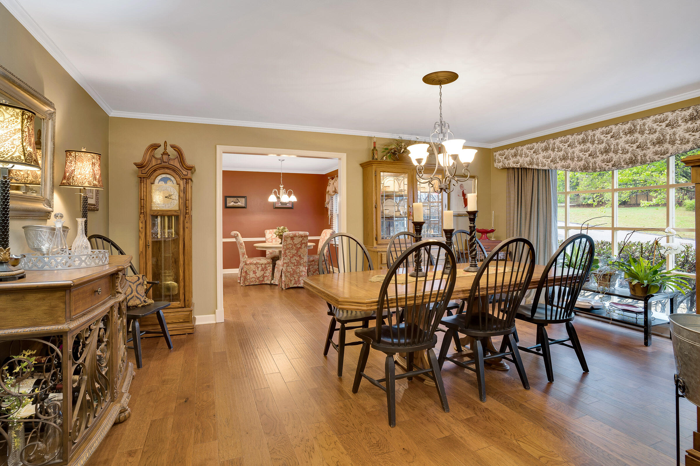 1032 River Hills Circle