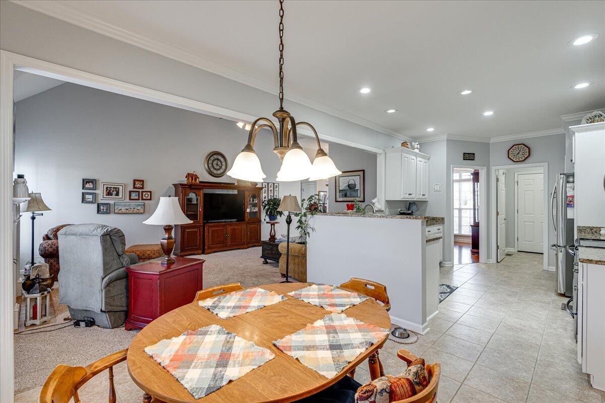 6878 Manassas Gap Lane, 103