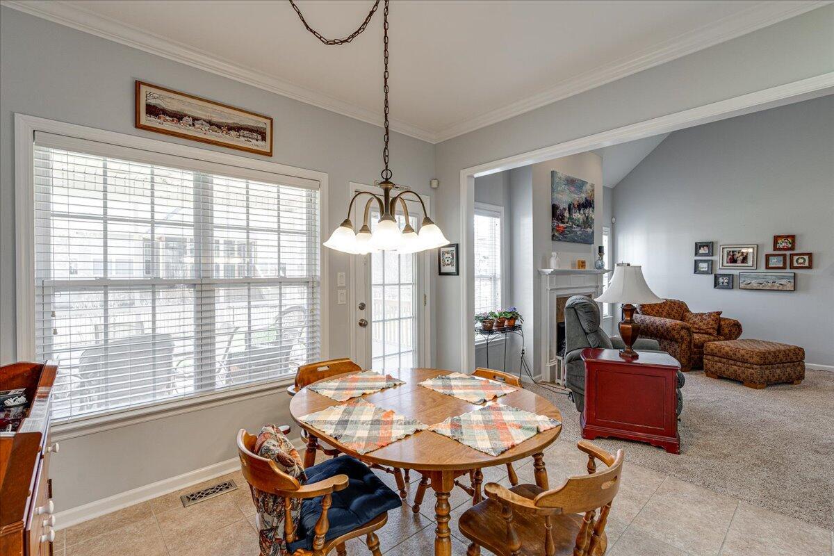 6878 Manassas Gap Lane, 103