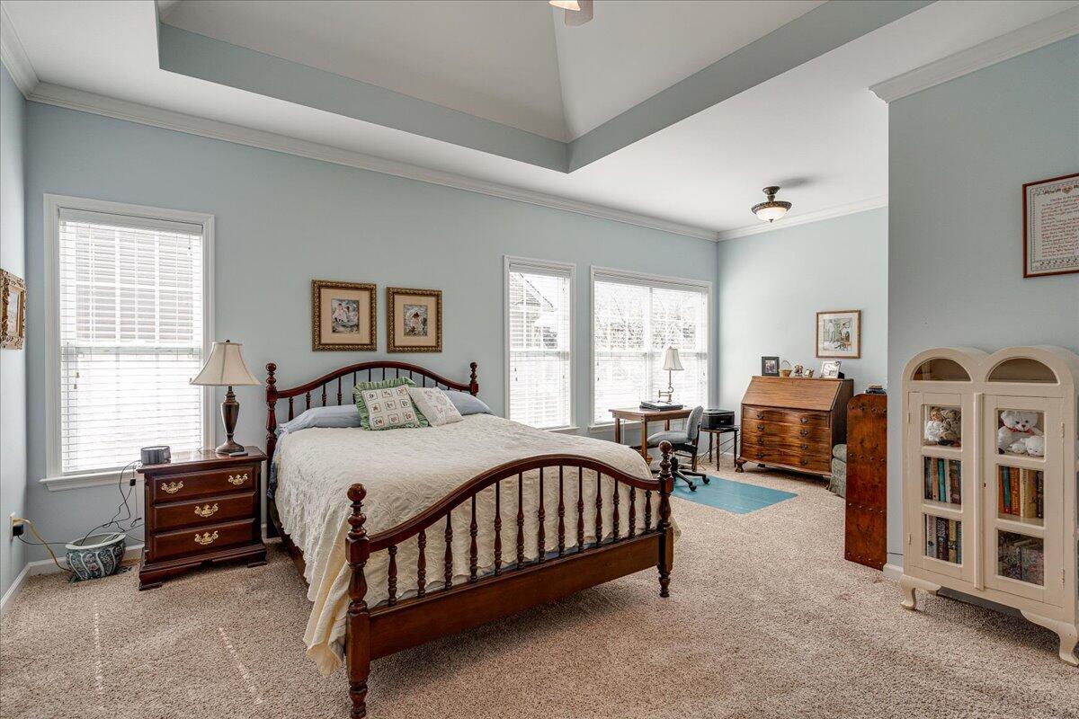 6878 Manassas Gap Lane, 103