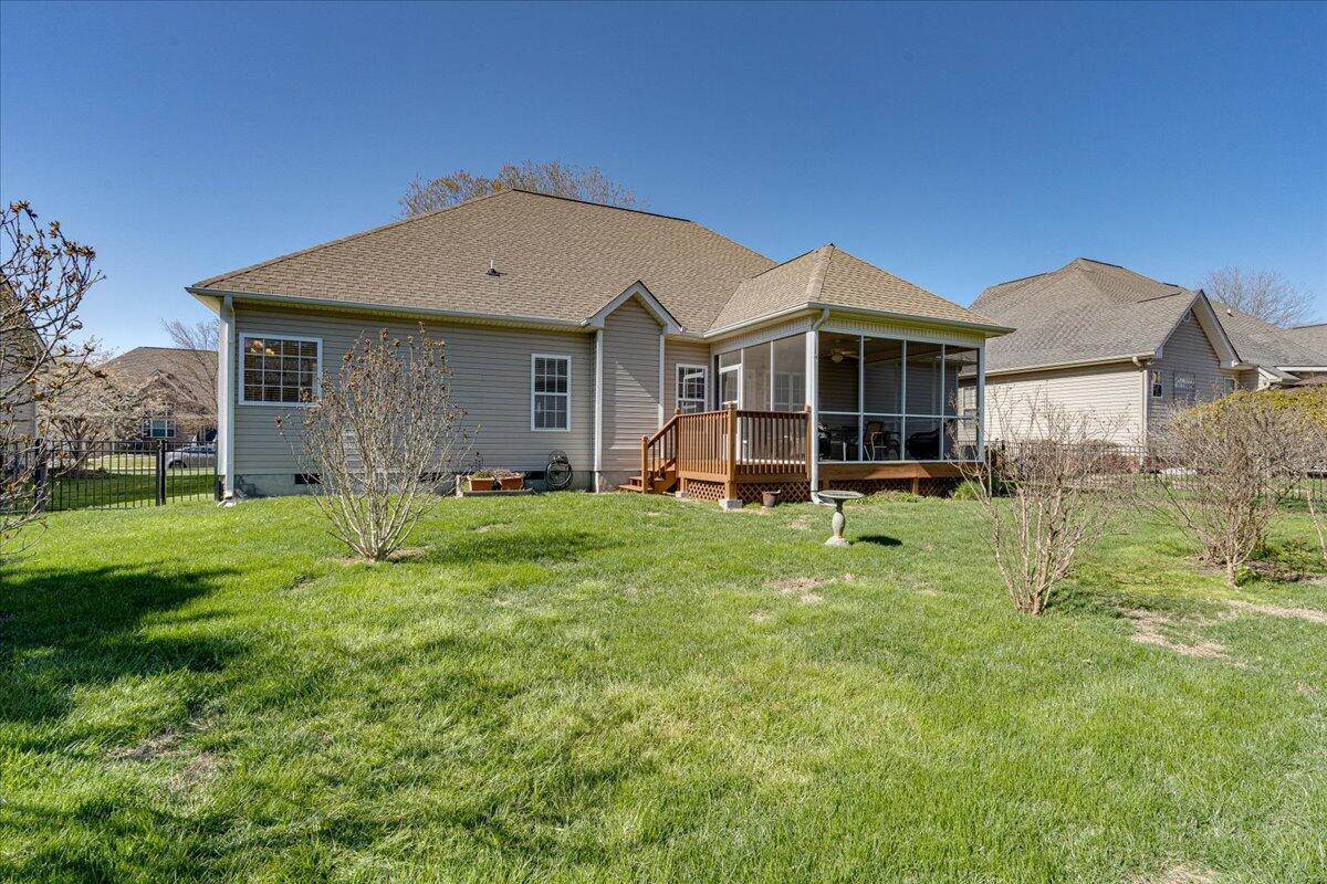 6878 Manassas Gap Lane, 103