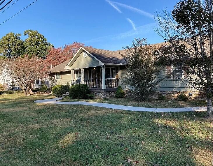 723 Cove Road