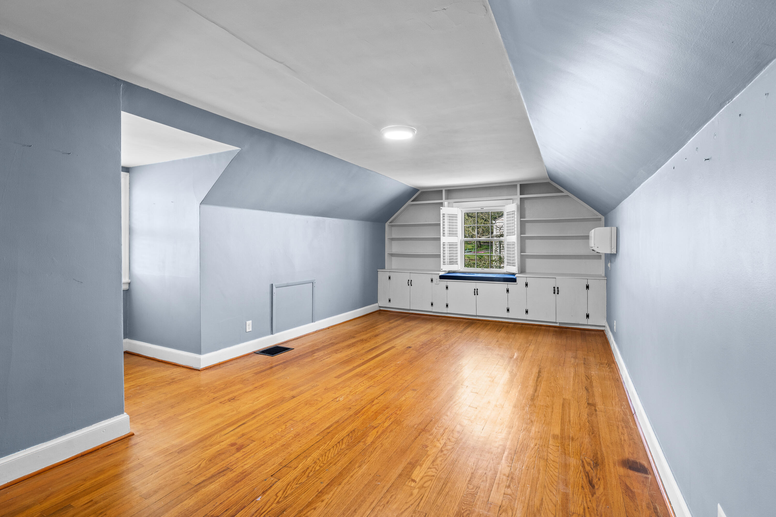 107 Hardy Road