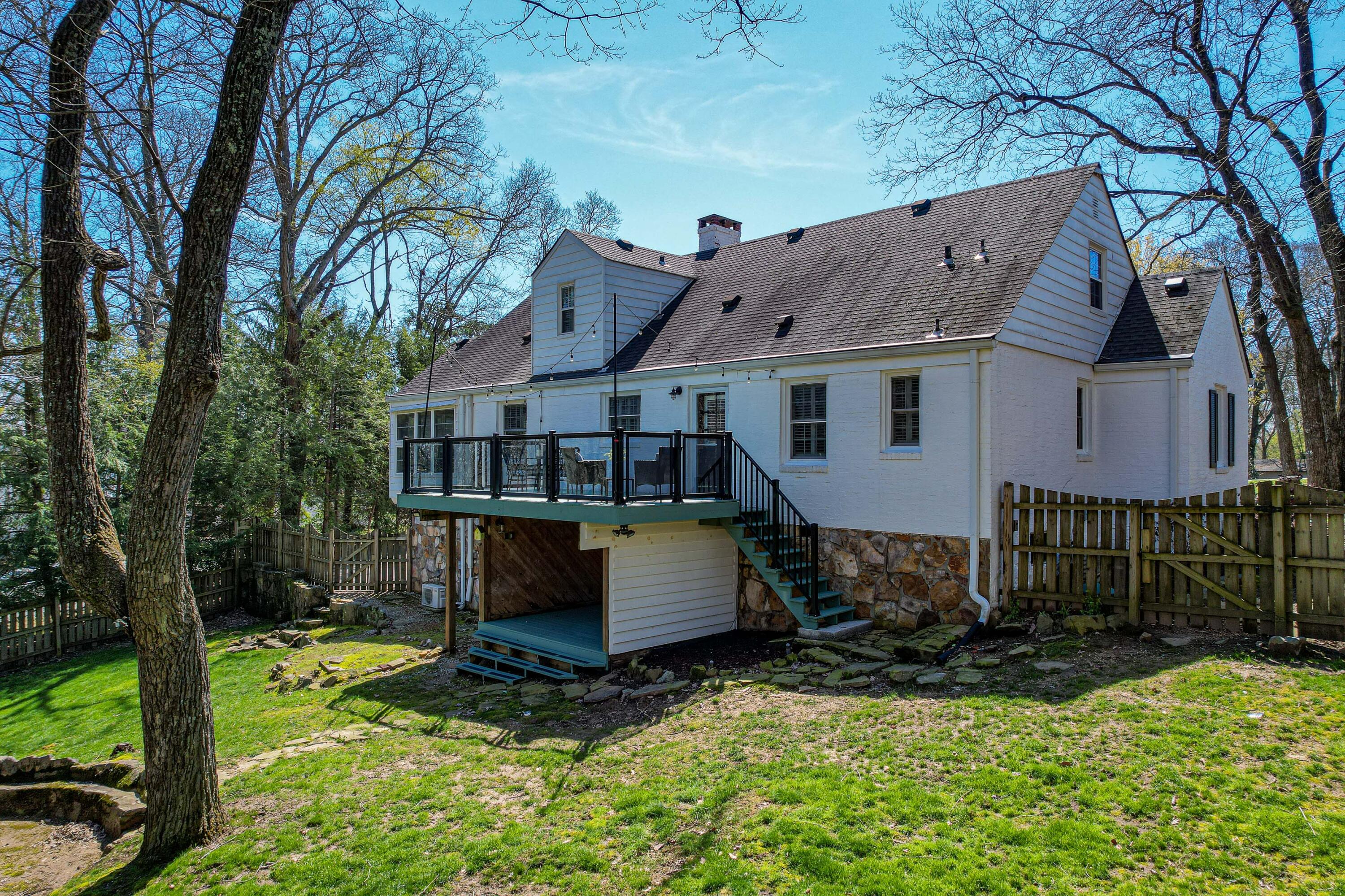 107 Hardy Road