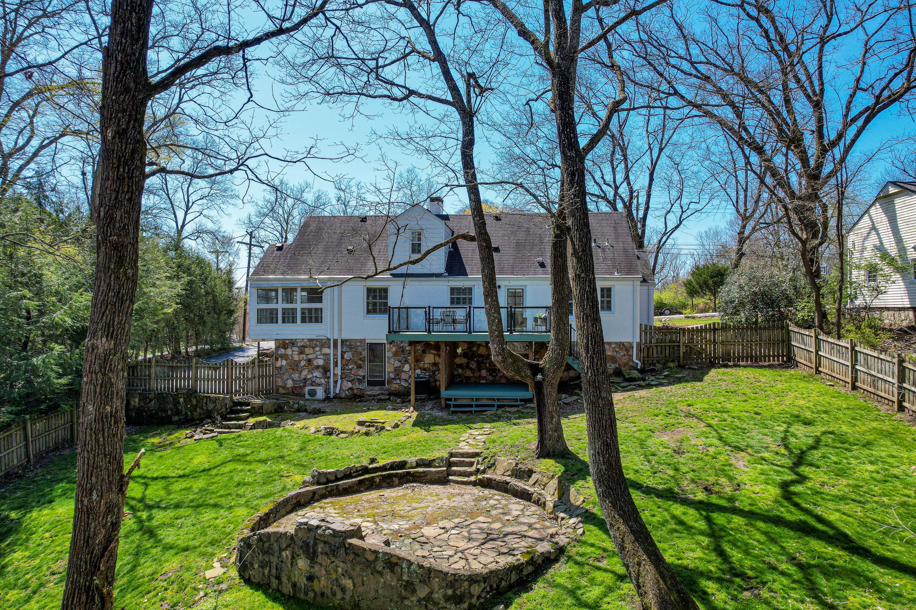 107 Hardy Road