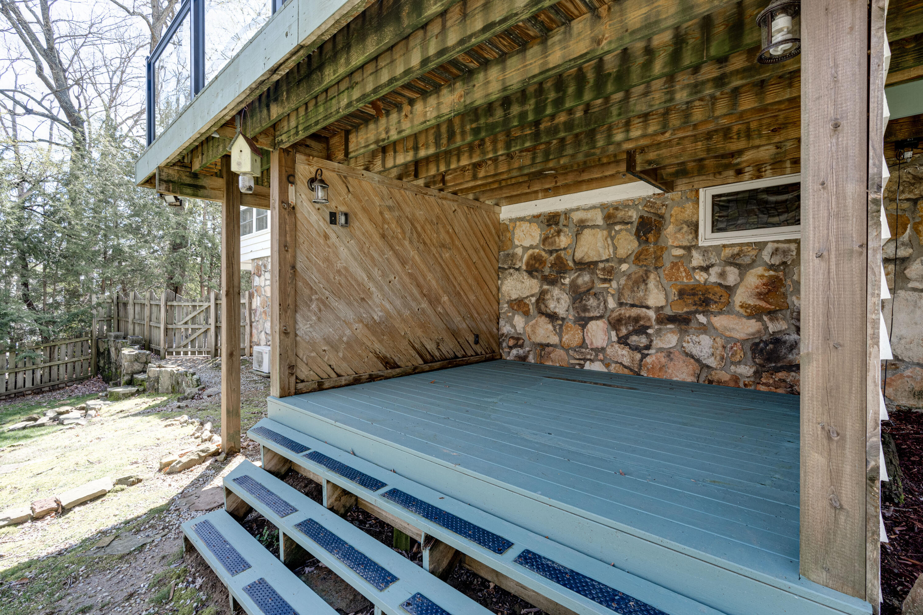 107 Hardy Road