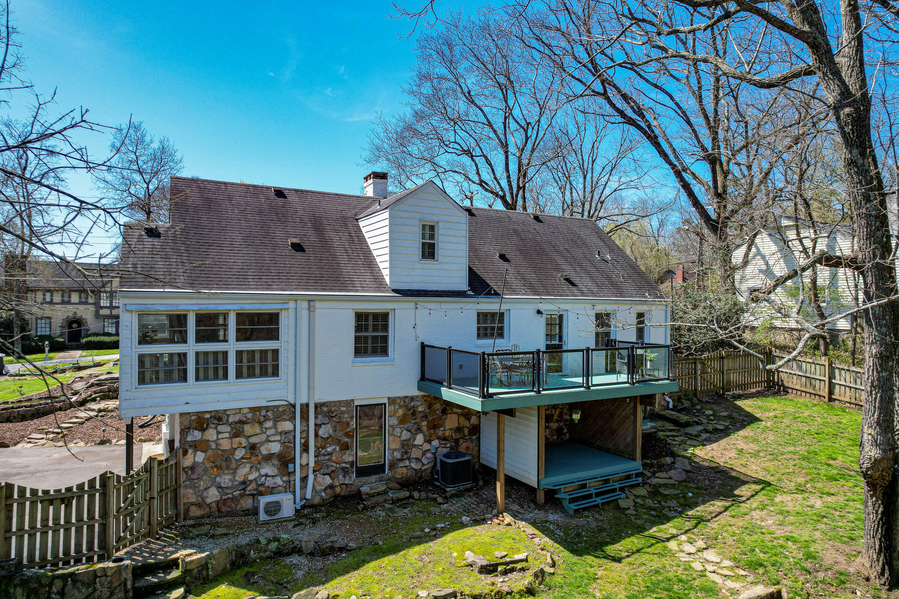 107 Hardy Road