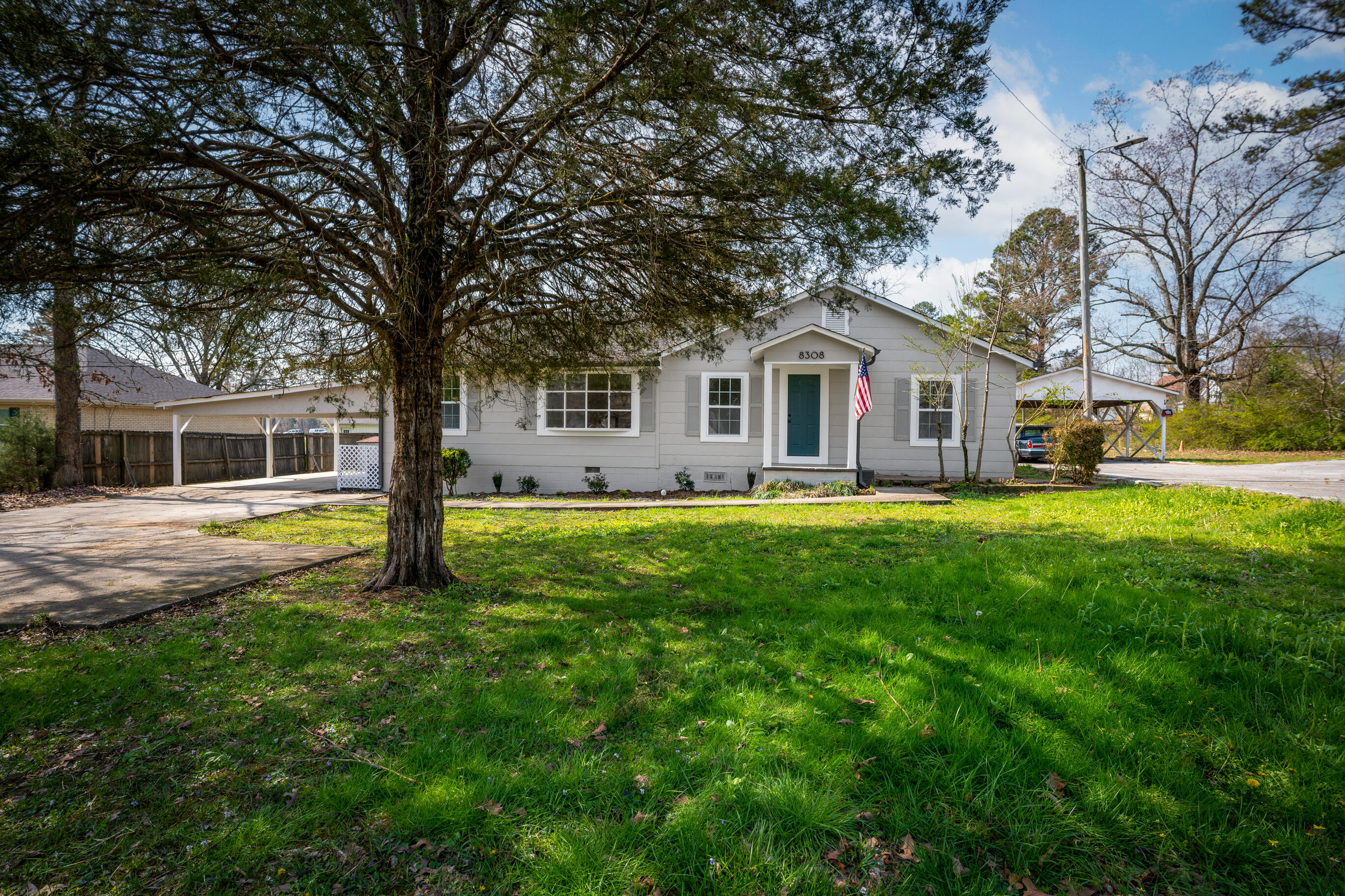 8304 Igou Gap Road
