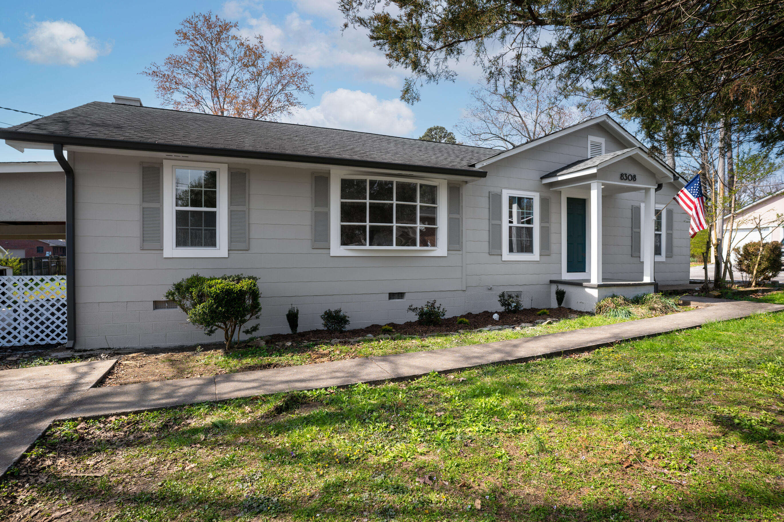 8304 Igou Gap Road