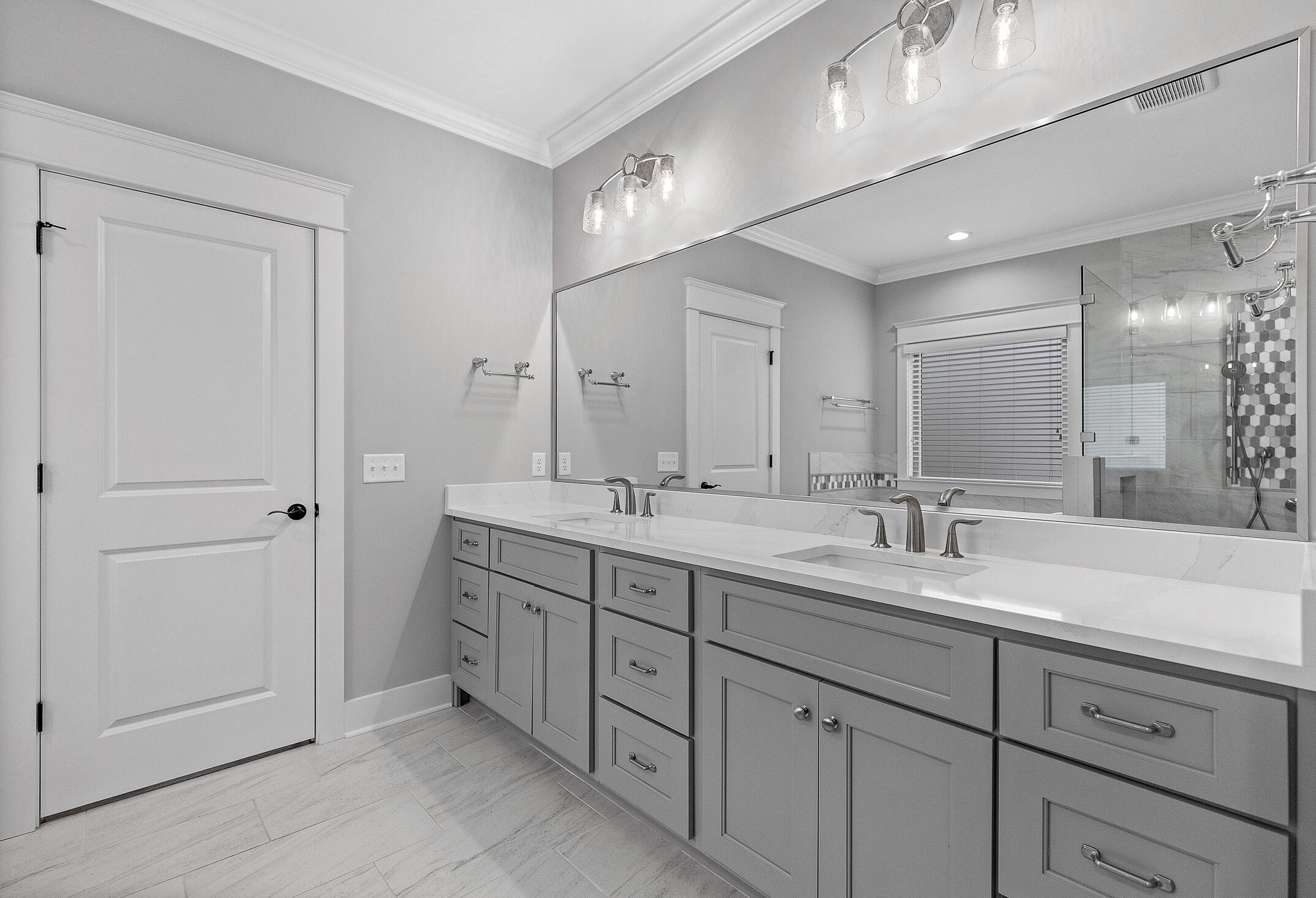 4093 Barnsley Loop