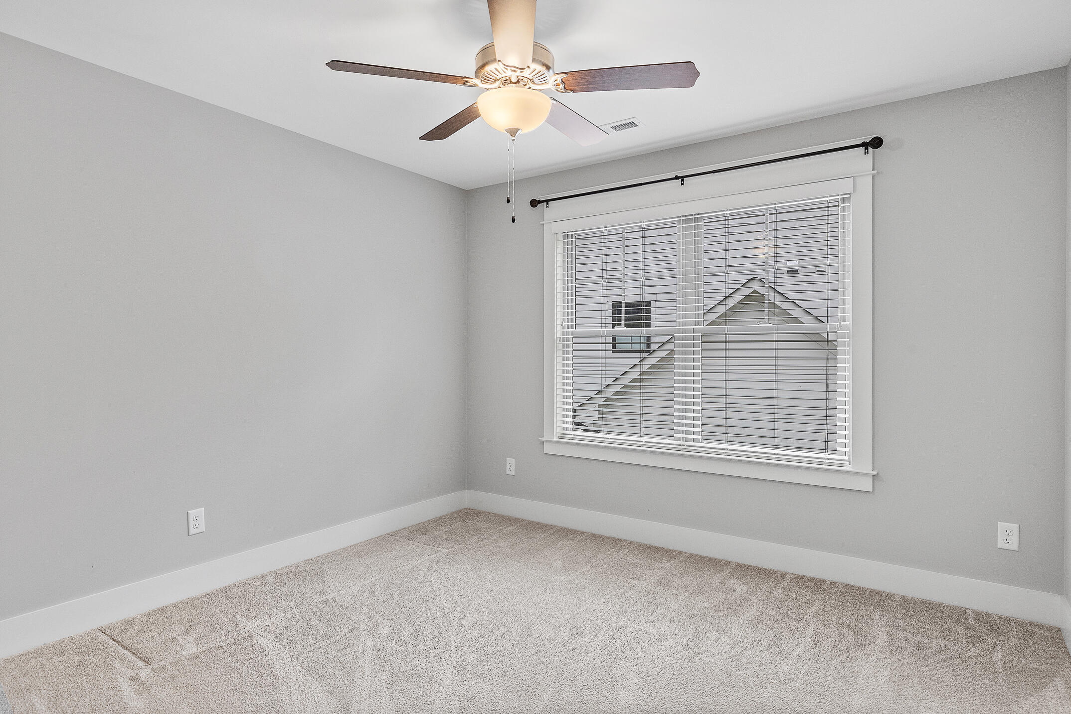 4093 Barnsley Loop