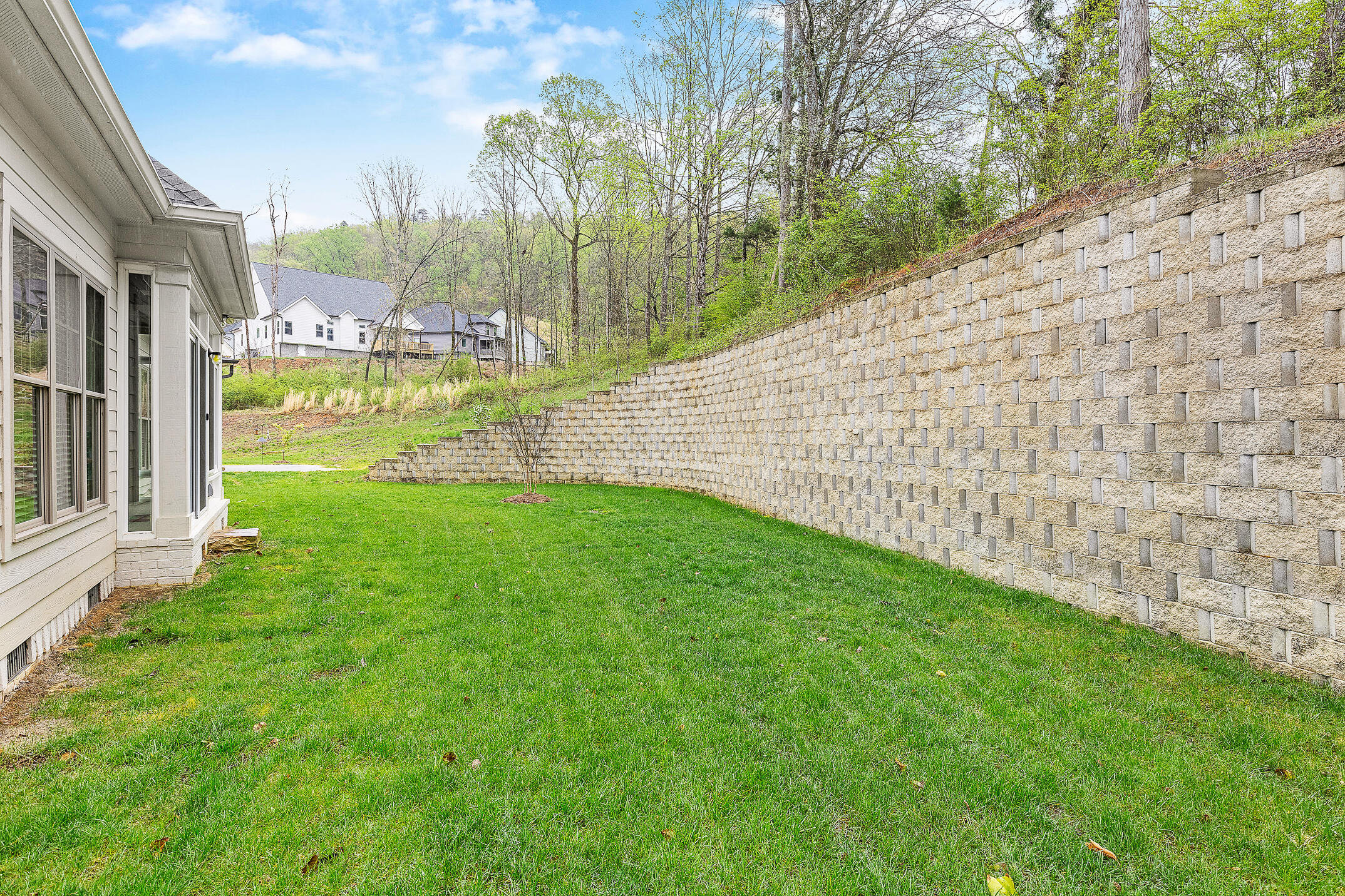 4093 Barnsley Loop