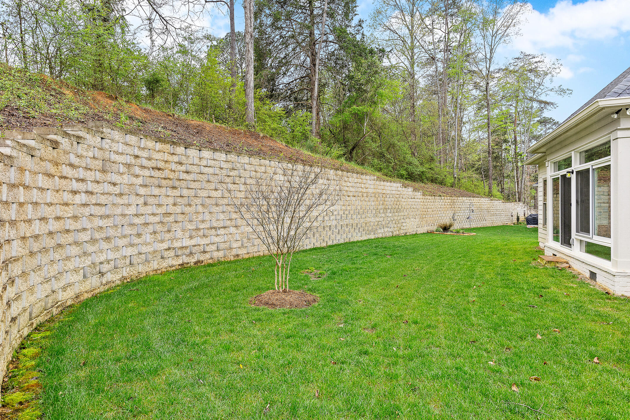 4093 Barnsley Loop