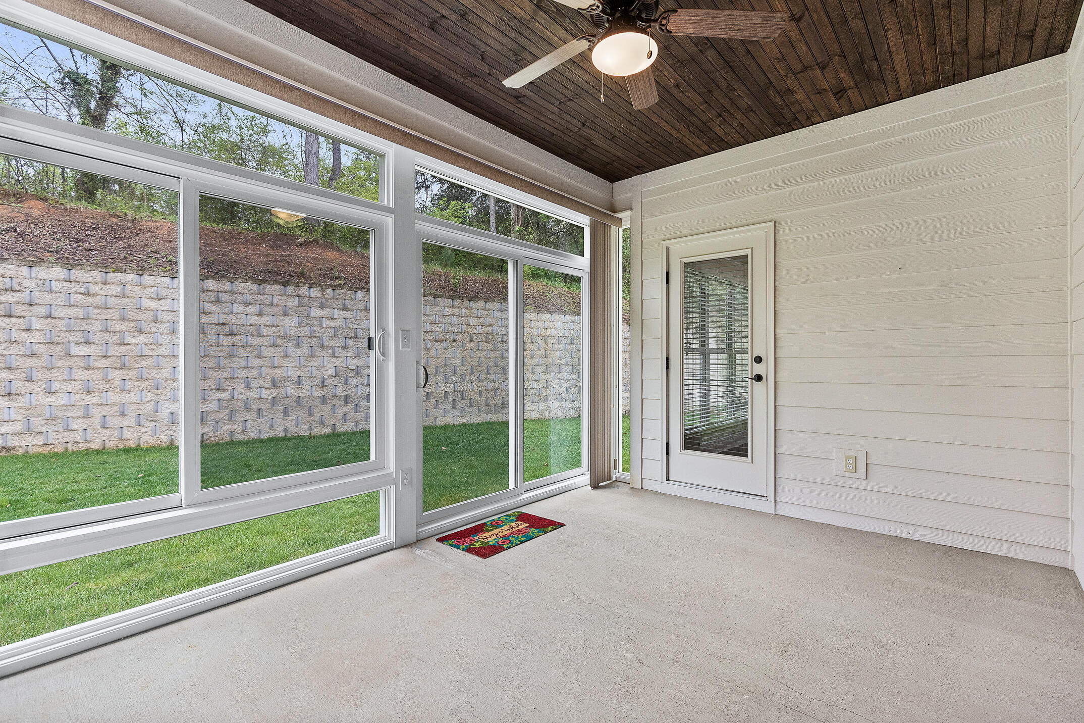 4093 Barnsley Loop