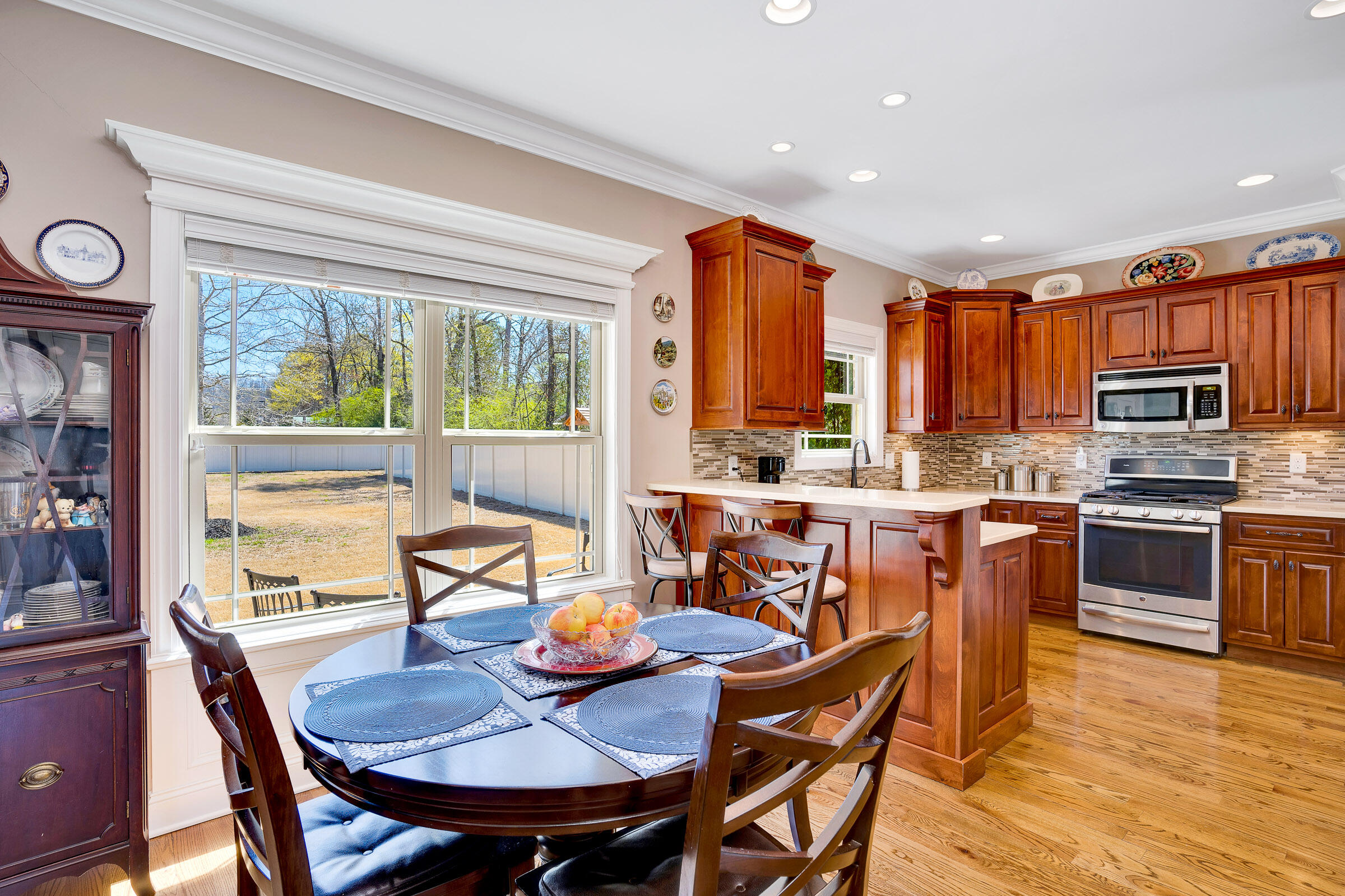 1018 Stone Ledge Lane, 11