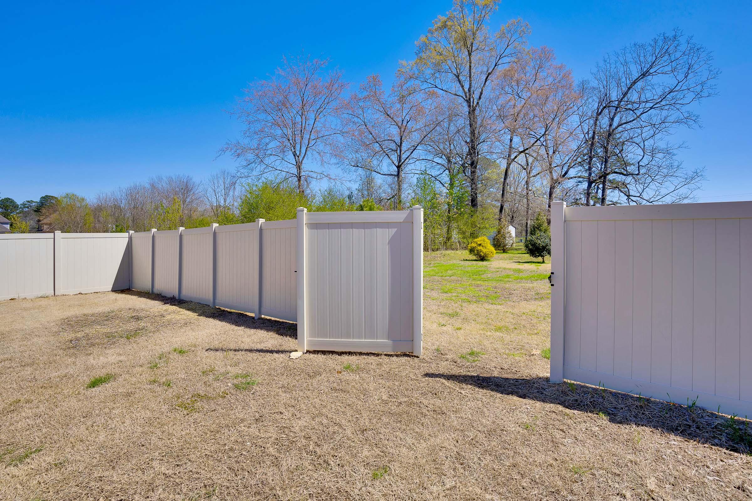 1018 Stone Ledge Lane, 11