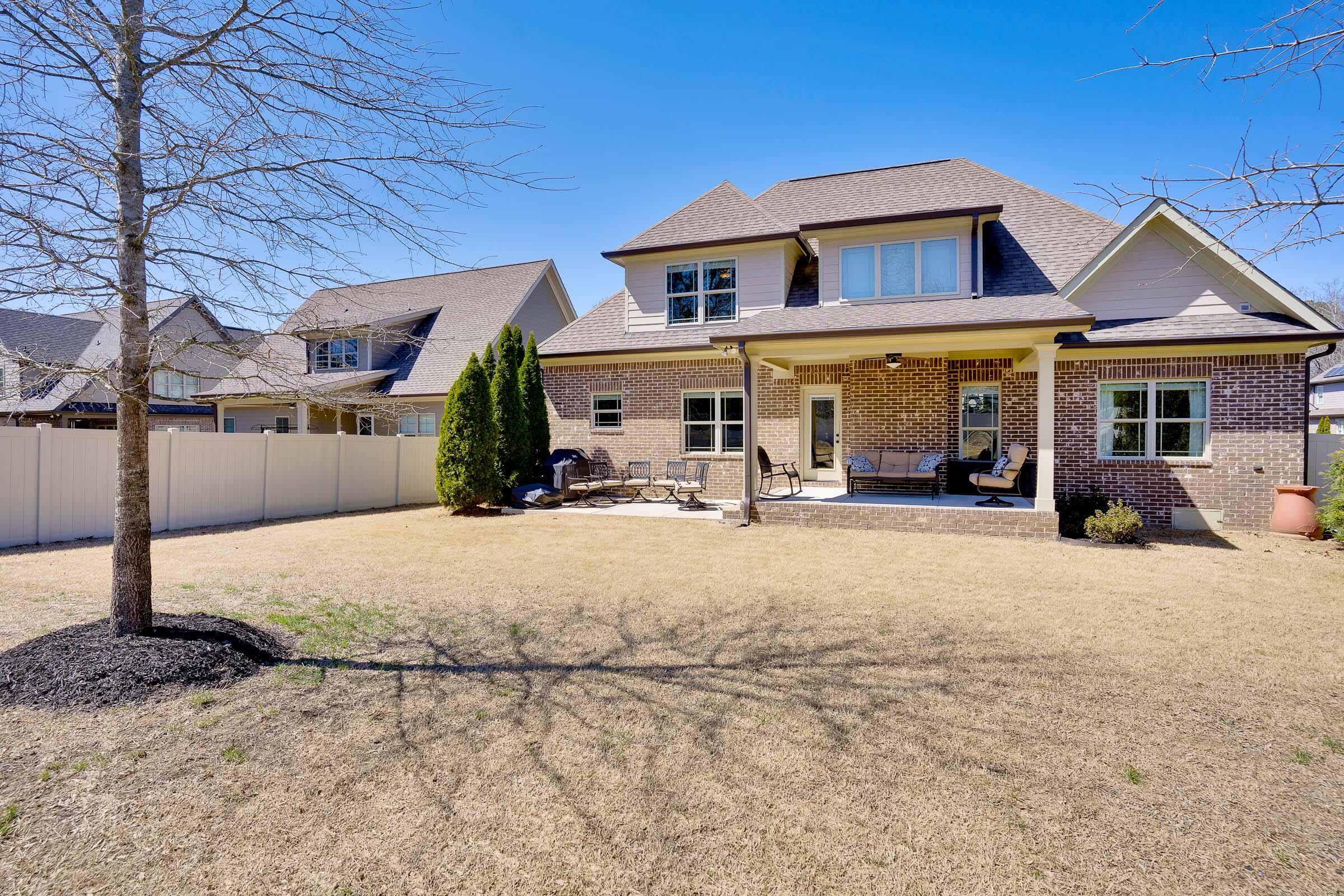 1018 Stone Ledge Lane, 11