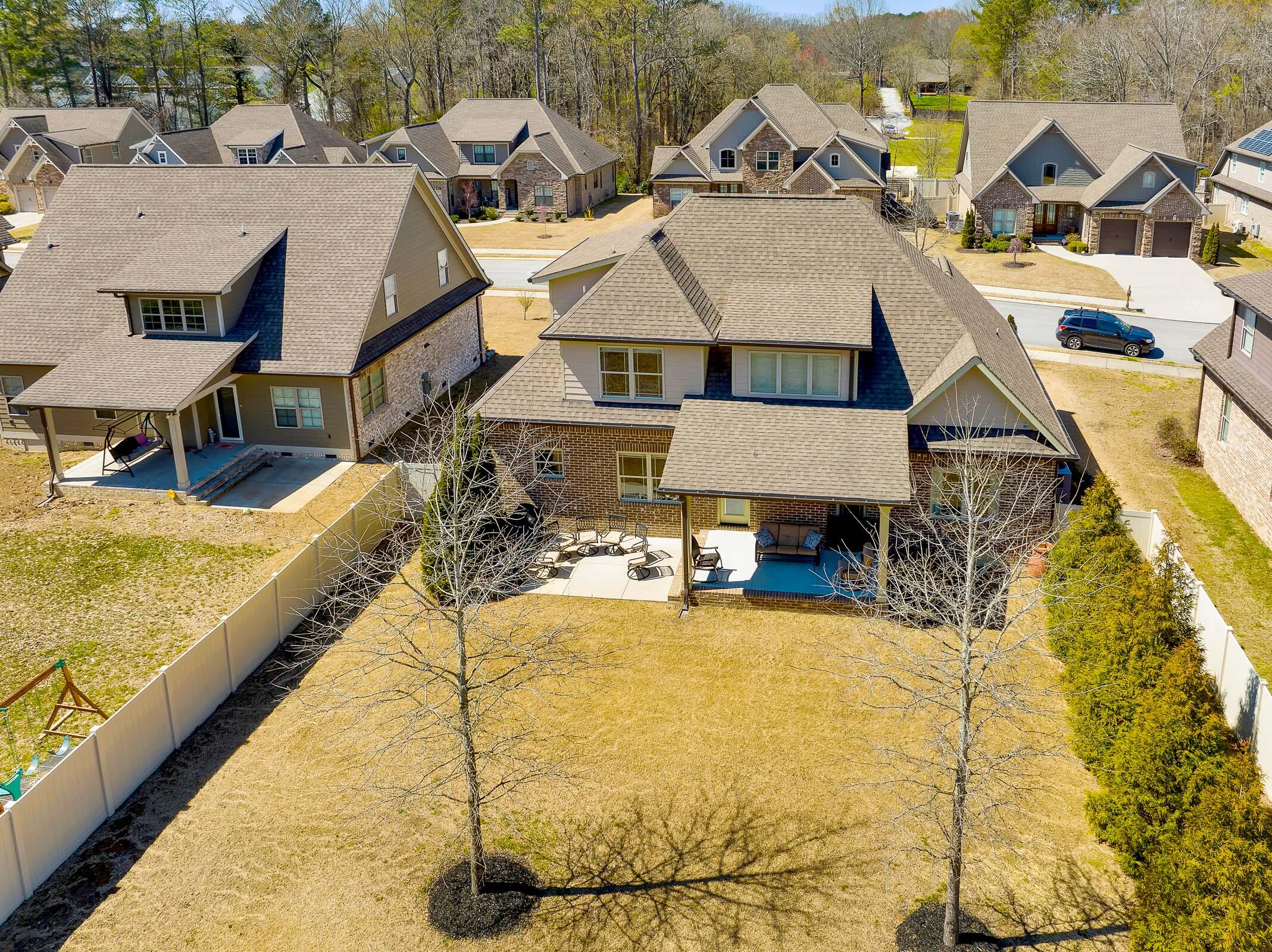 1018 Stone Ledge Lane, 11