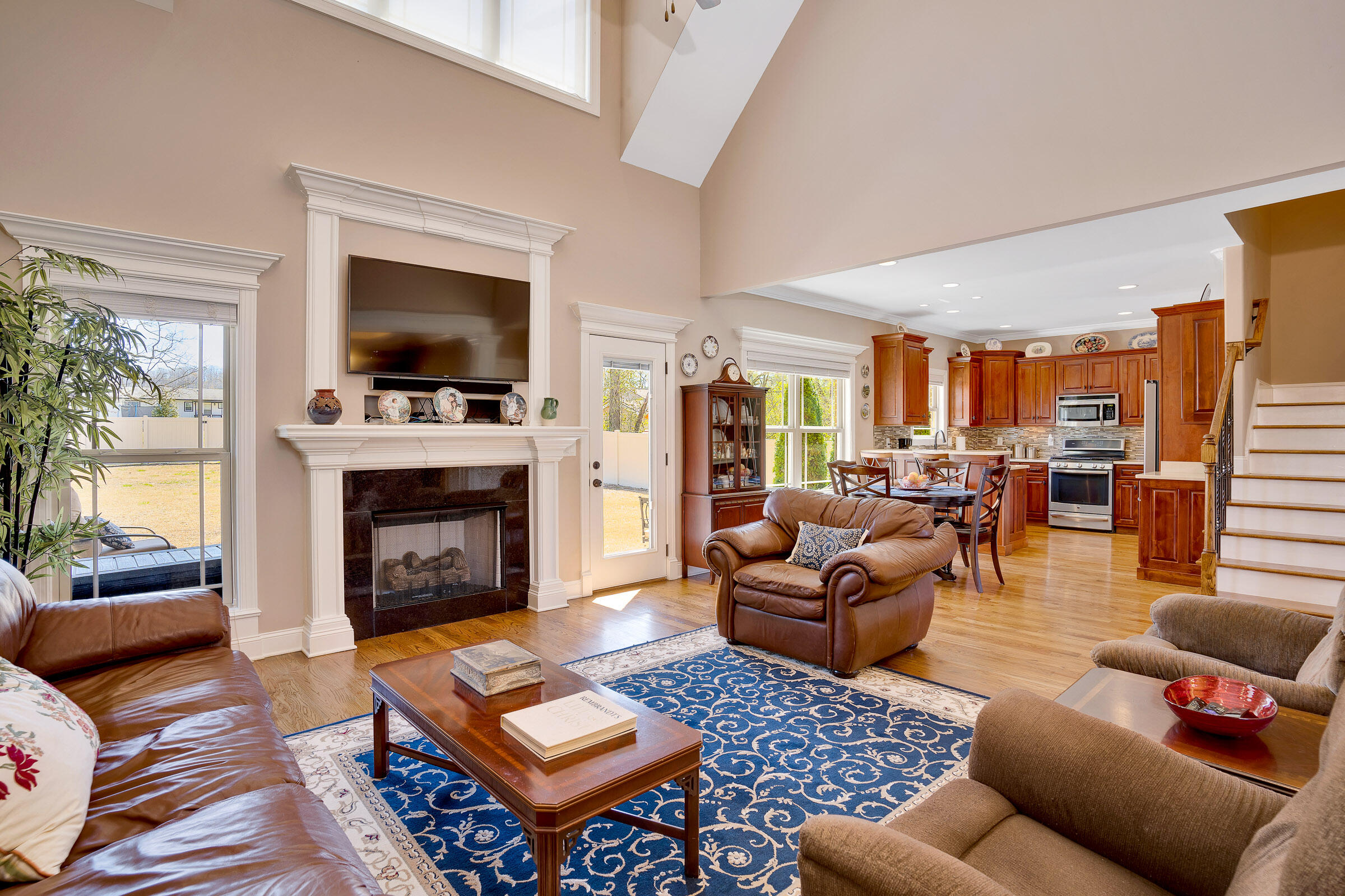 1018 Stone Ledge Lane, 11