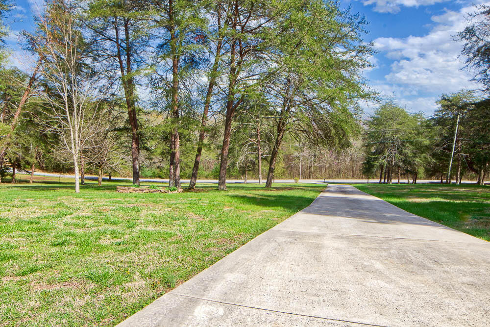 15511 Iles Road