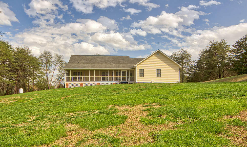 15511 Iles Road