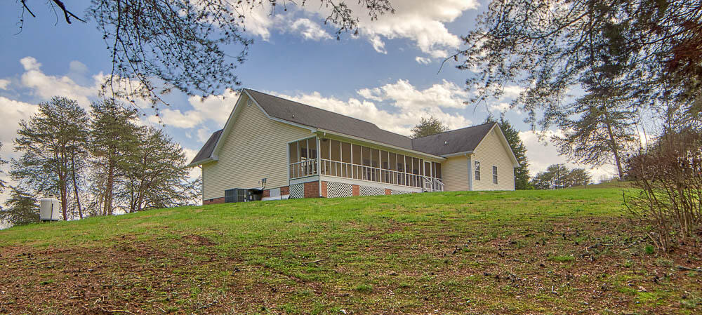 15511 Iles Road