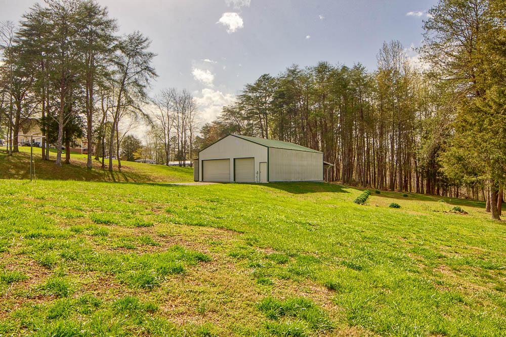 15511 Iles Road