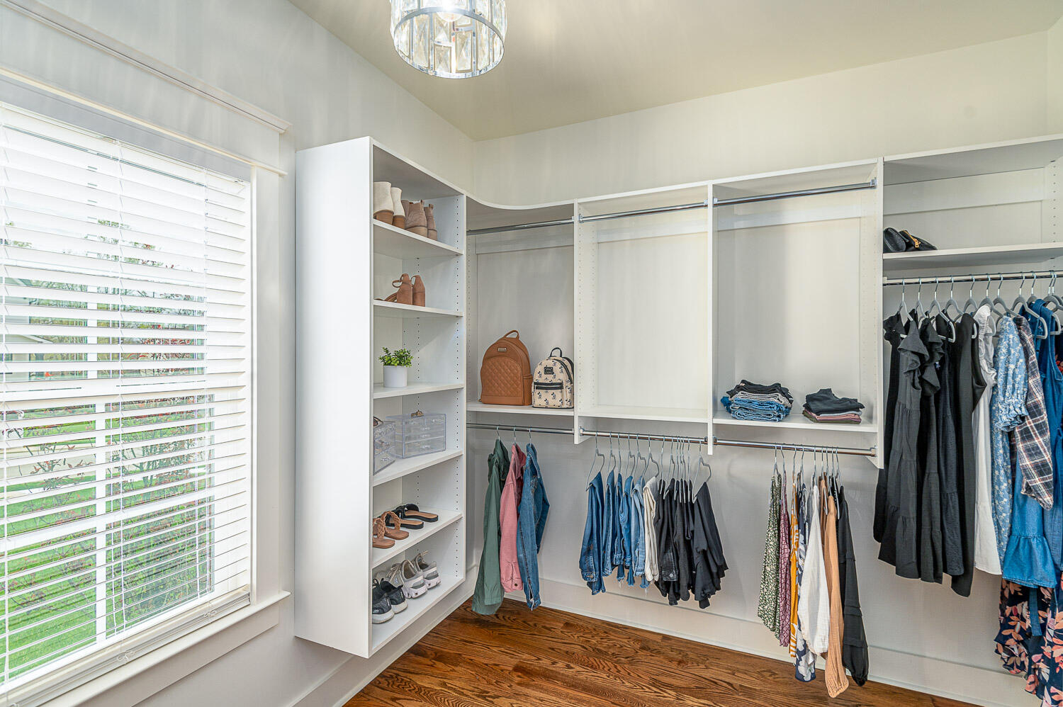 3761 Lacy Leaf Lane