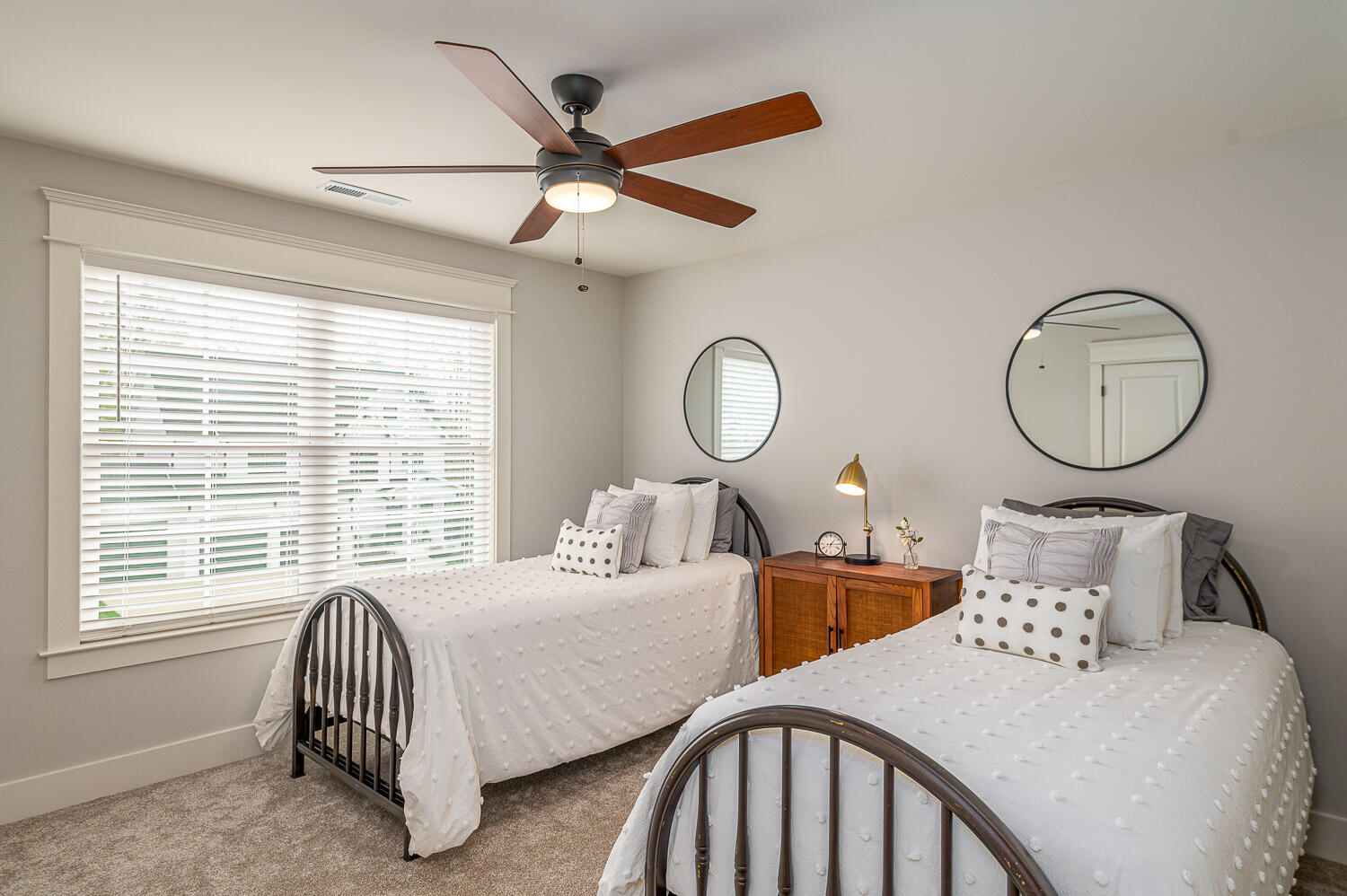 3761 Lacy Leaf Lane