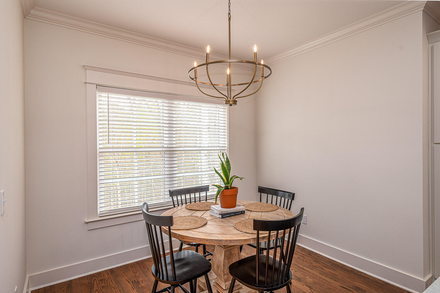 3761 Lacy Leaf Lane