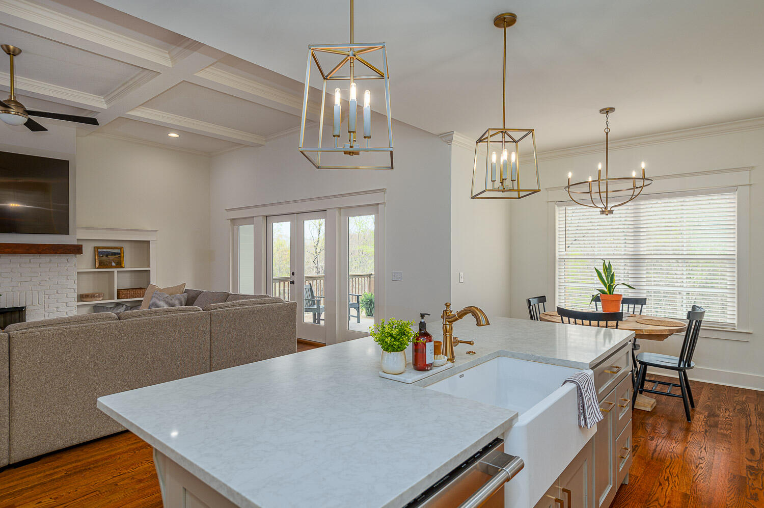 3761 Lacy Leaf Lane