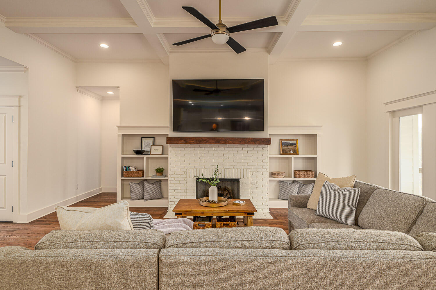 3761 Lacy Leaf Lane