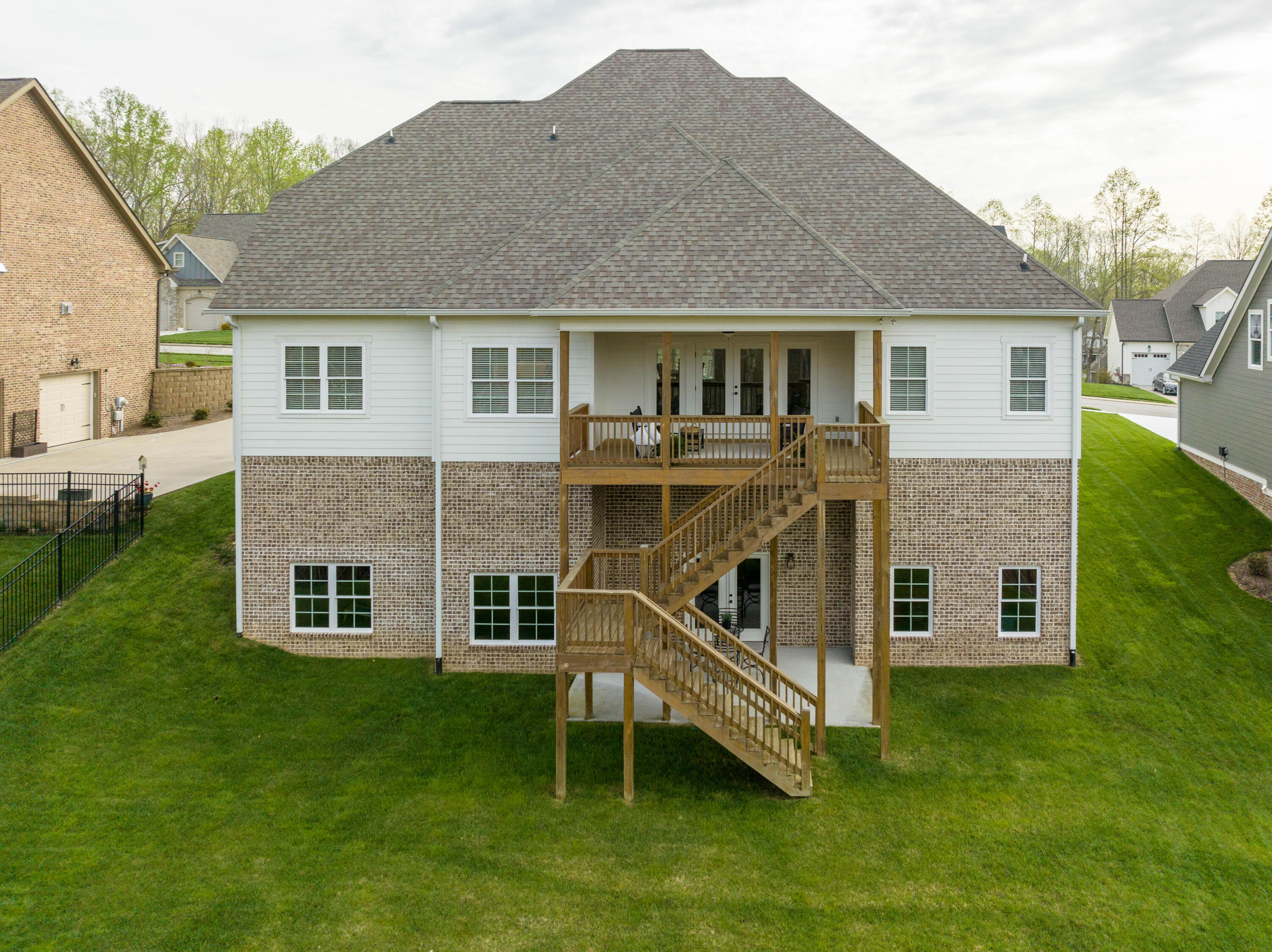 3761 Lacy Leaf Lane