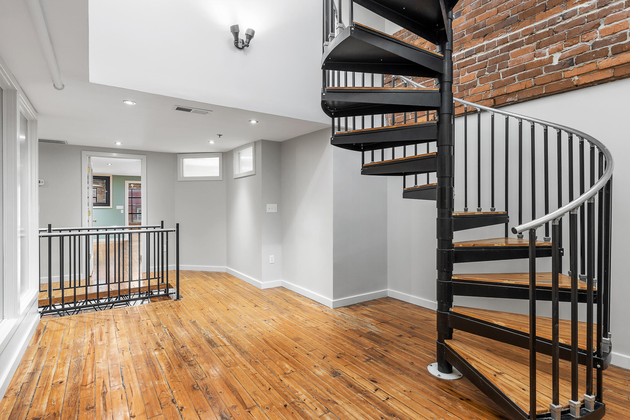 55 E Main Street, 205