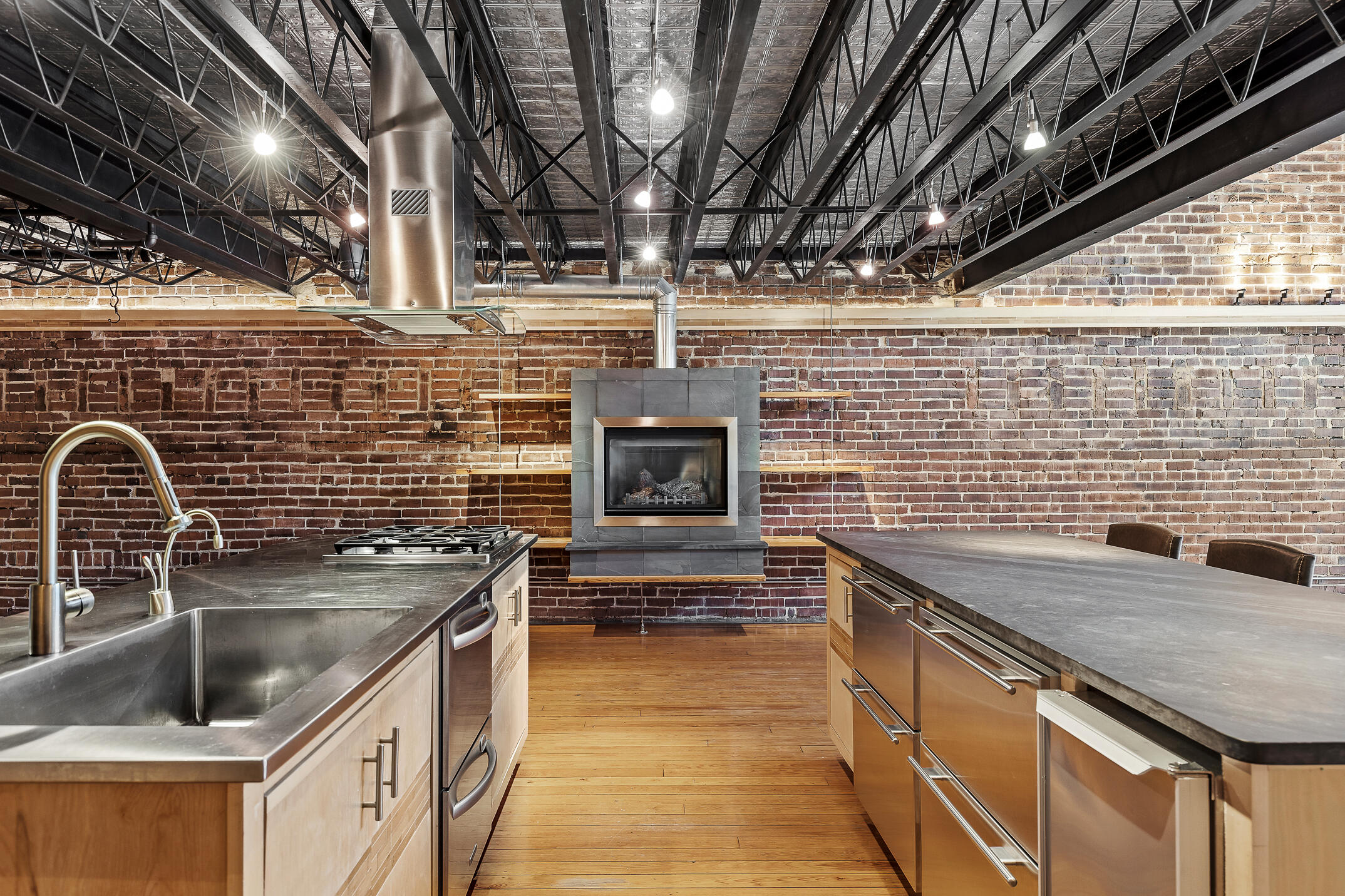 55 E Main Street, 205