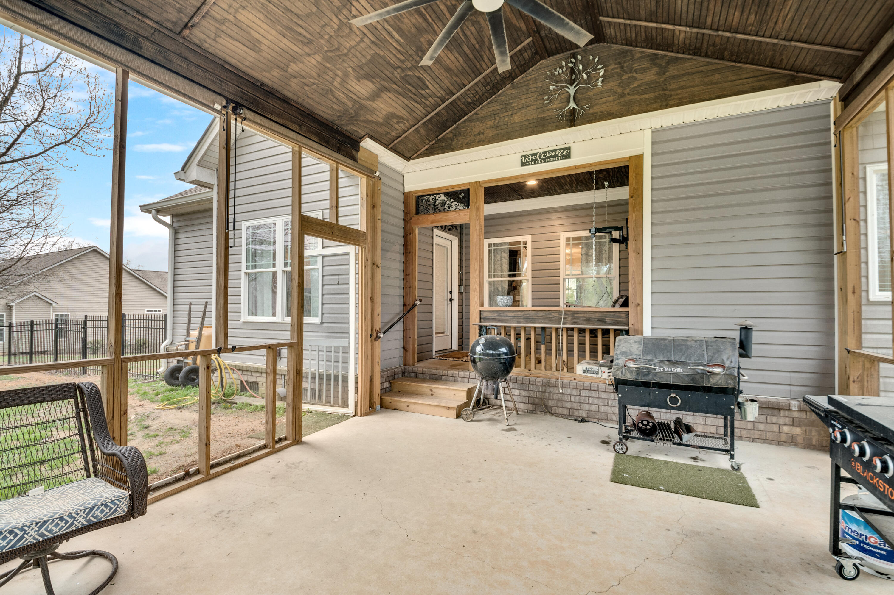 12127 Floyd Brown Road