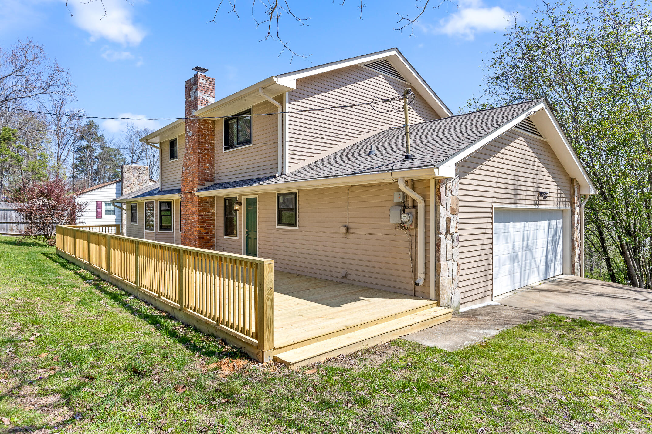 567 Elizabeth Crest Road
