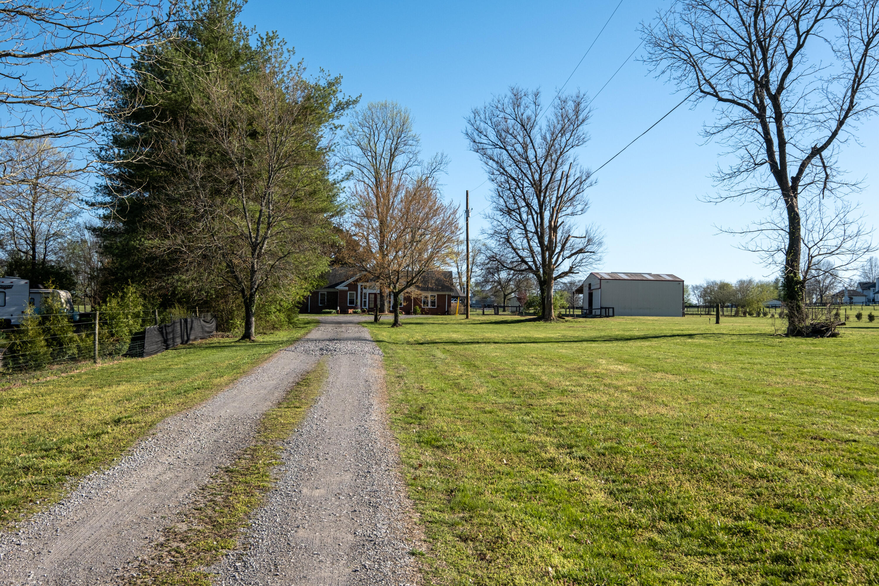 1443 Long Hollow Pike