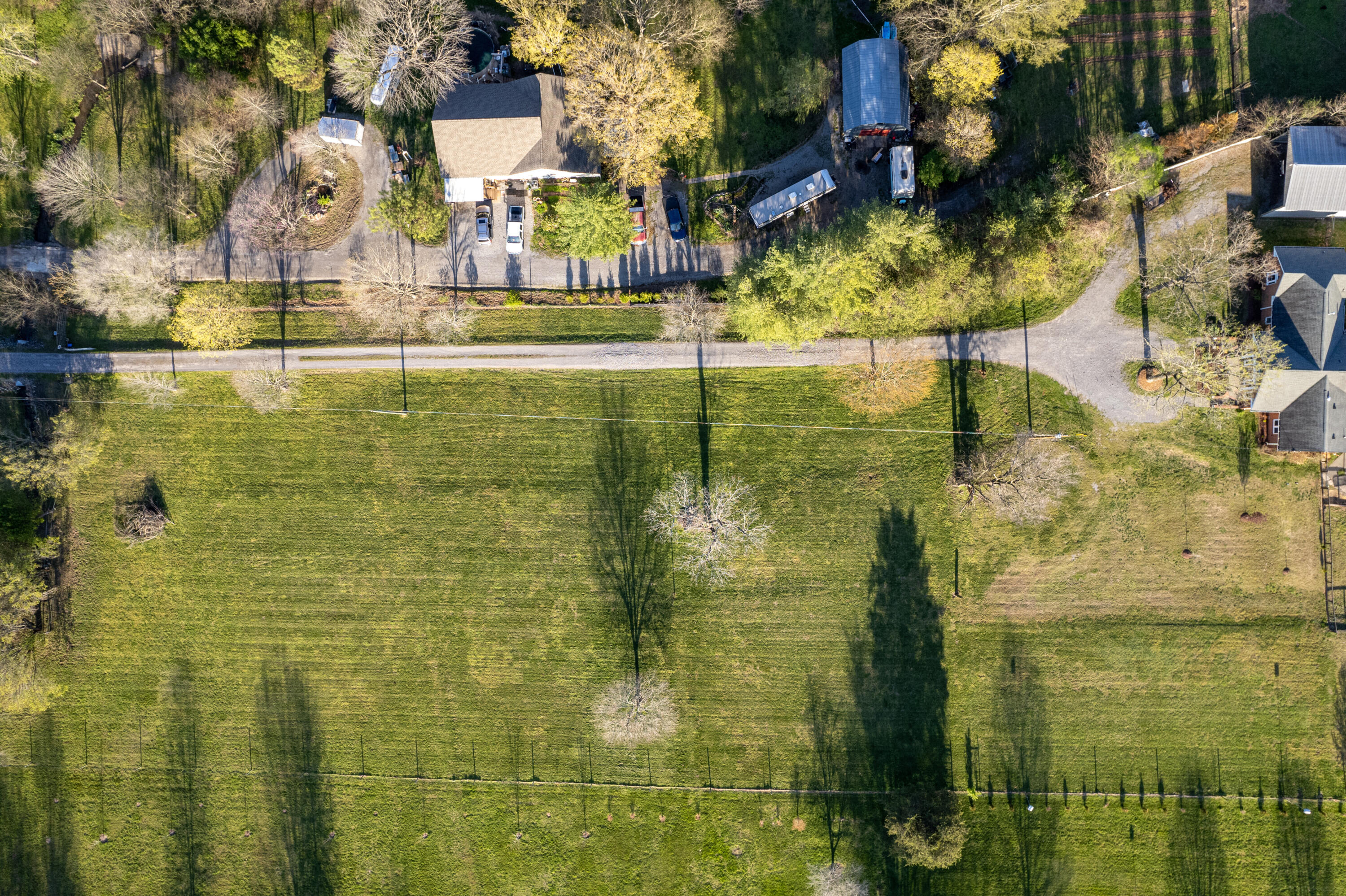 1443 Long Hollow Pike