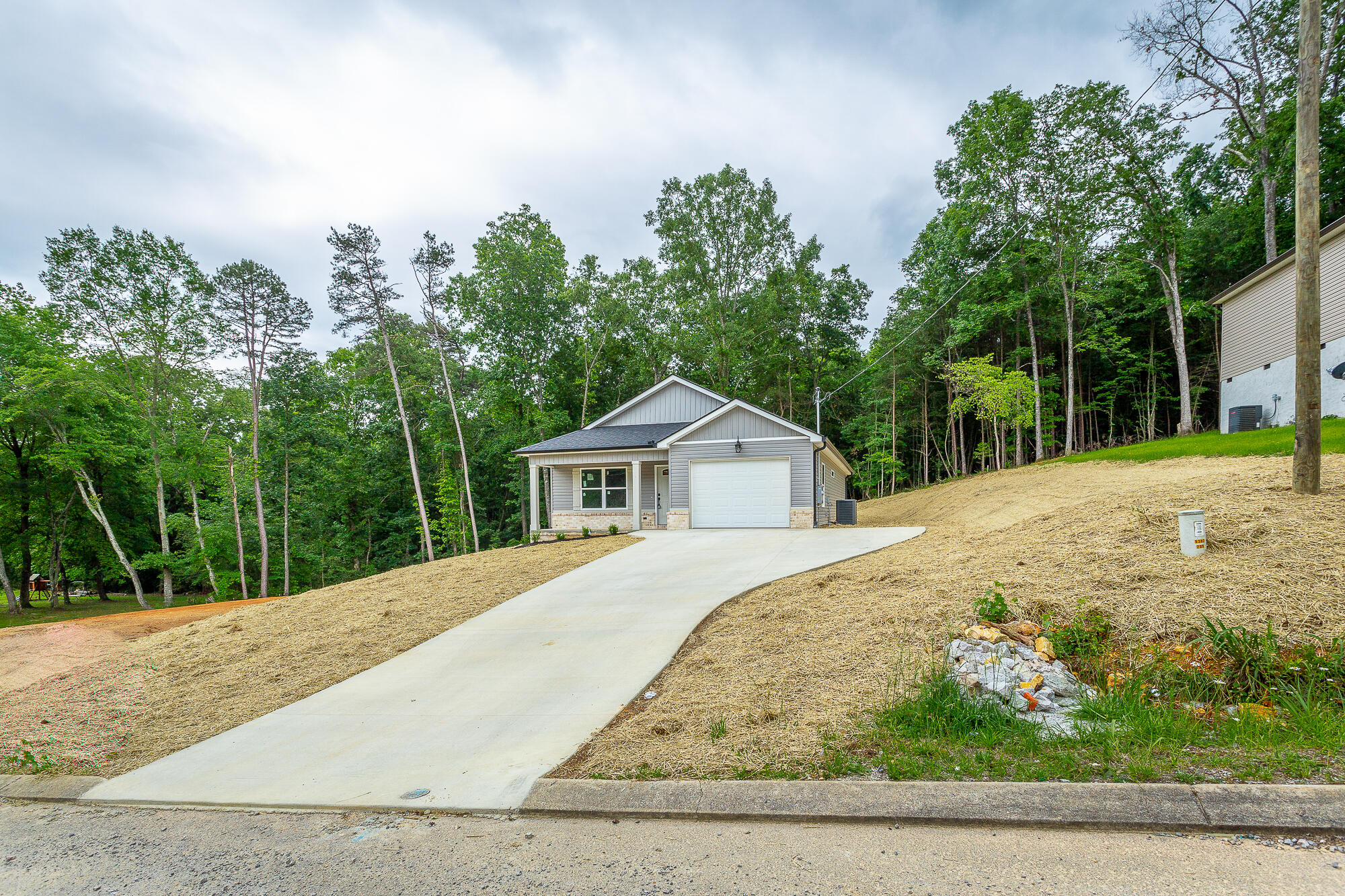 209 Darvin Lane, LaFayette
