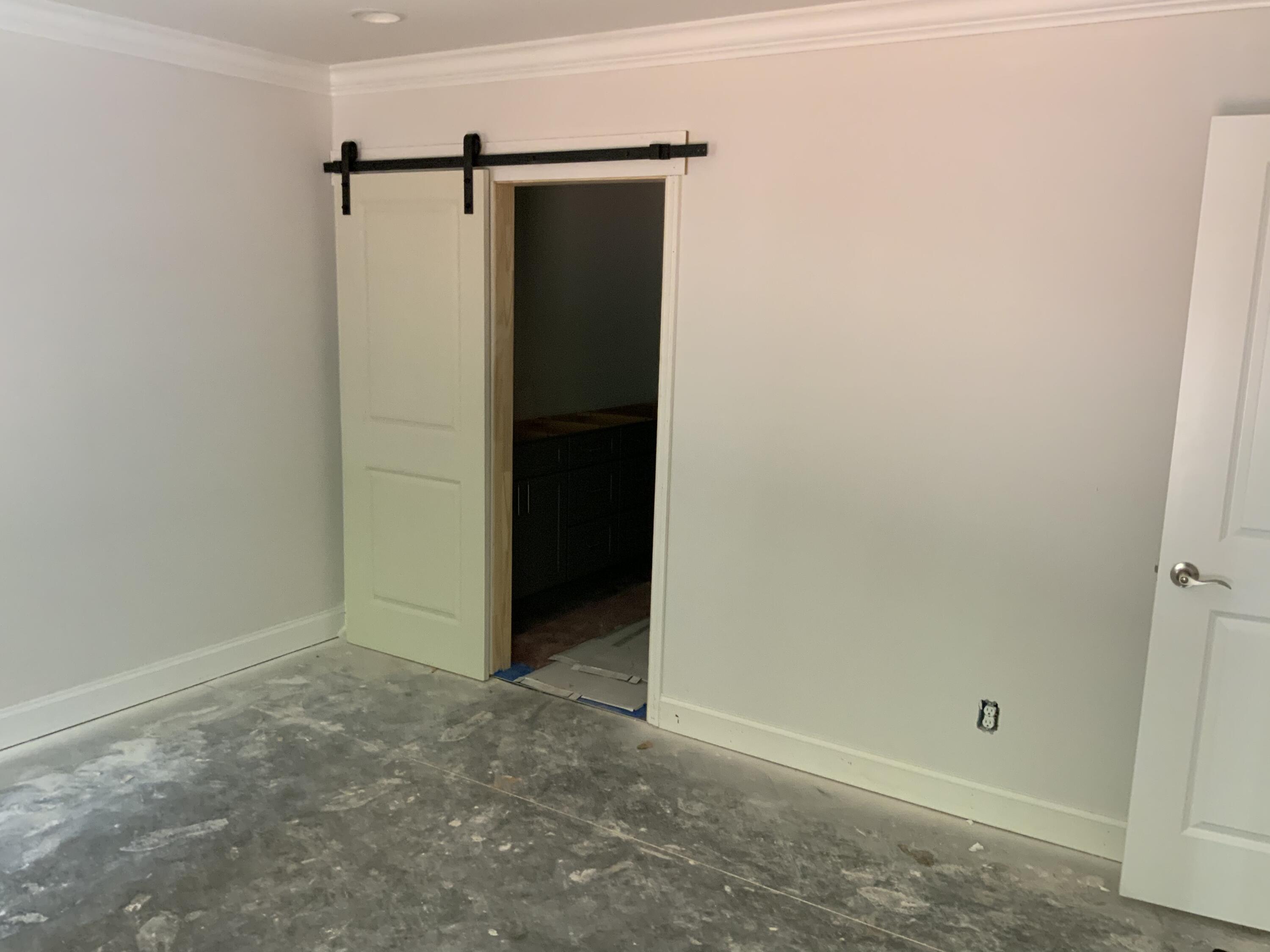 209 Darvin Lane, LaFayette