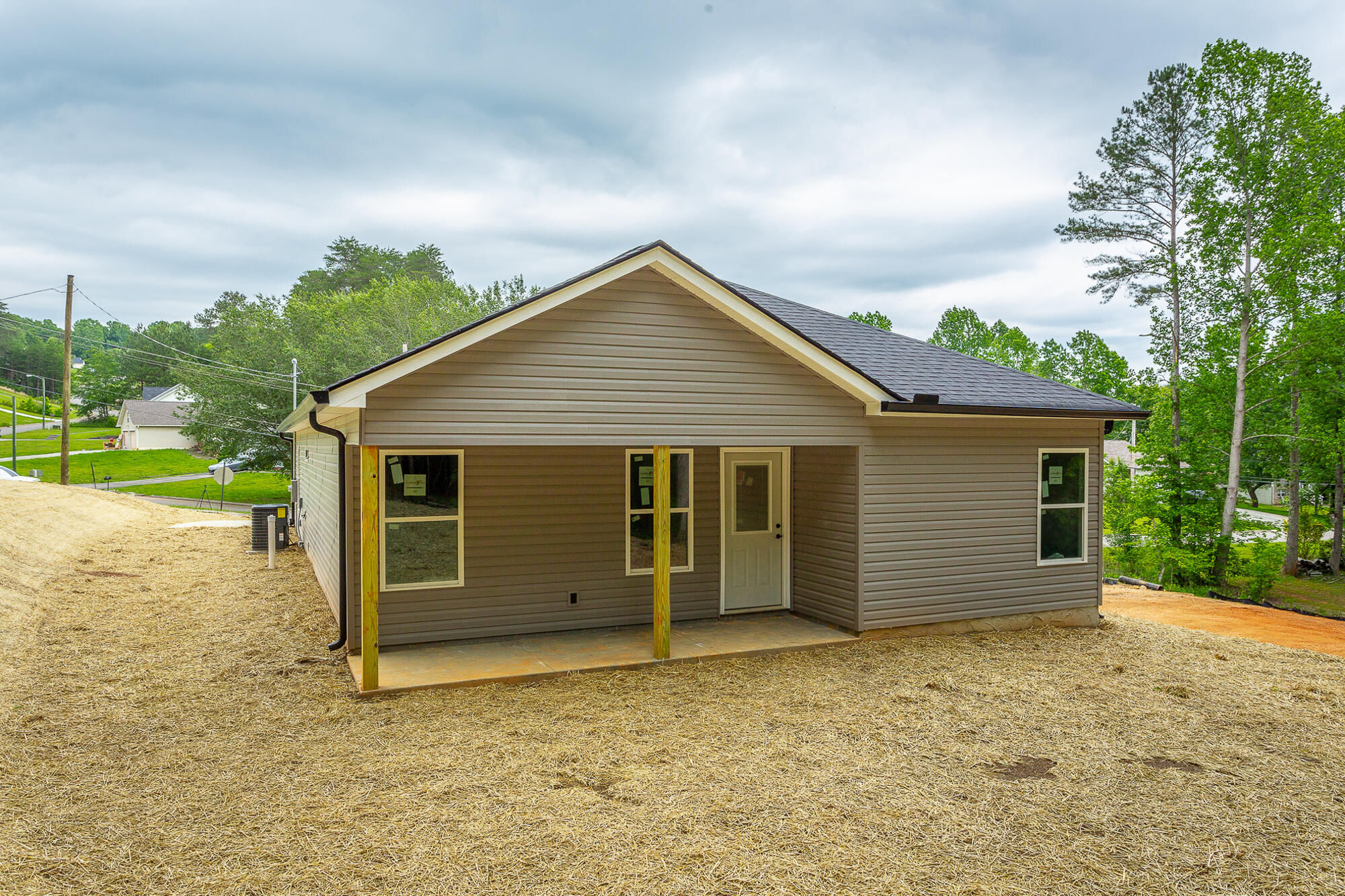 209 Darvin Lane, LaFayette