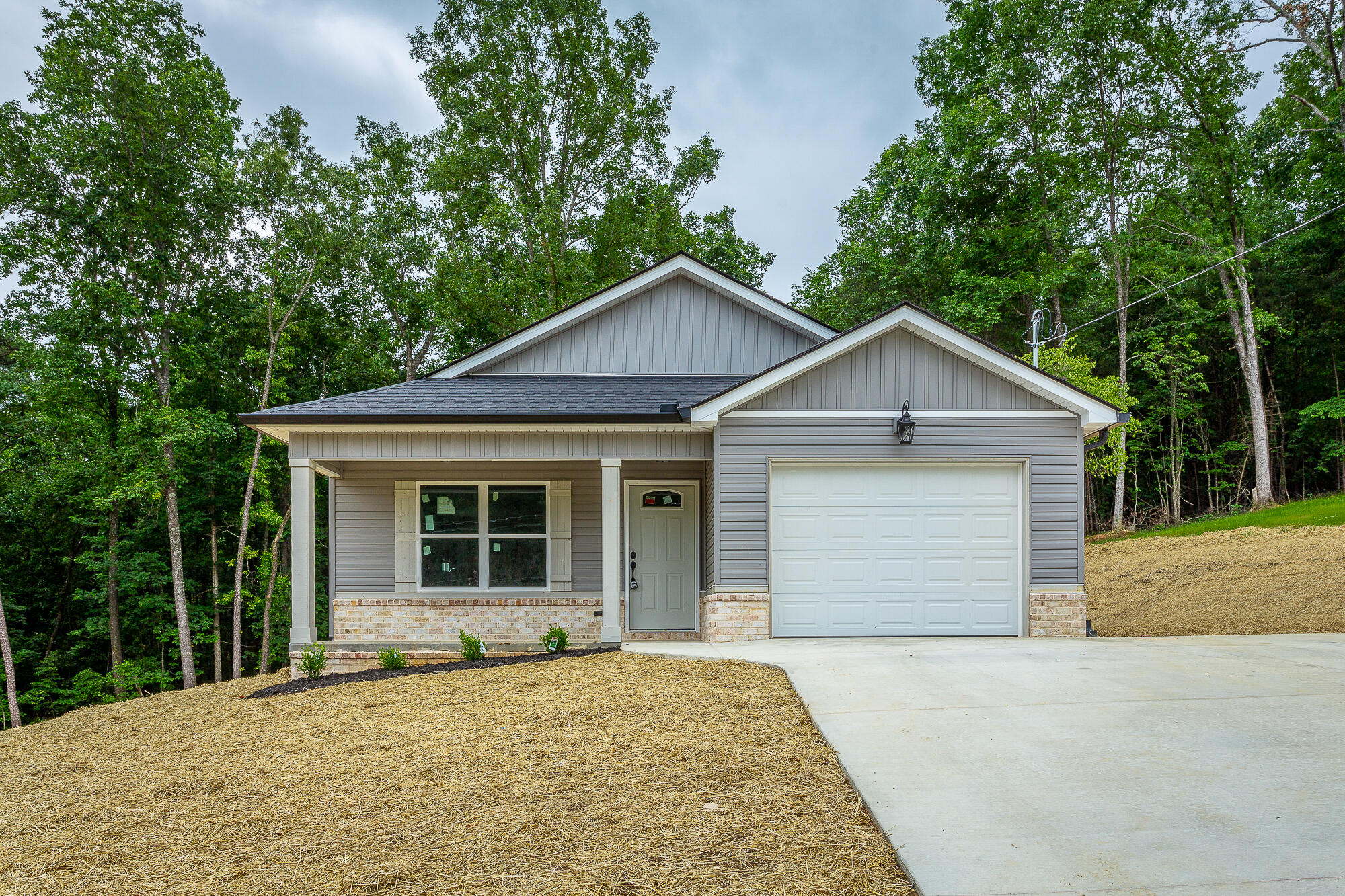 209 Darvin Lane, LaFayette
