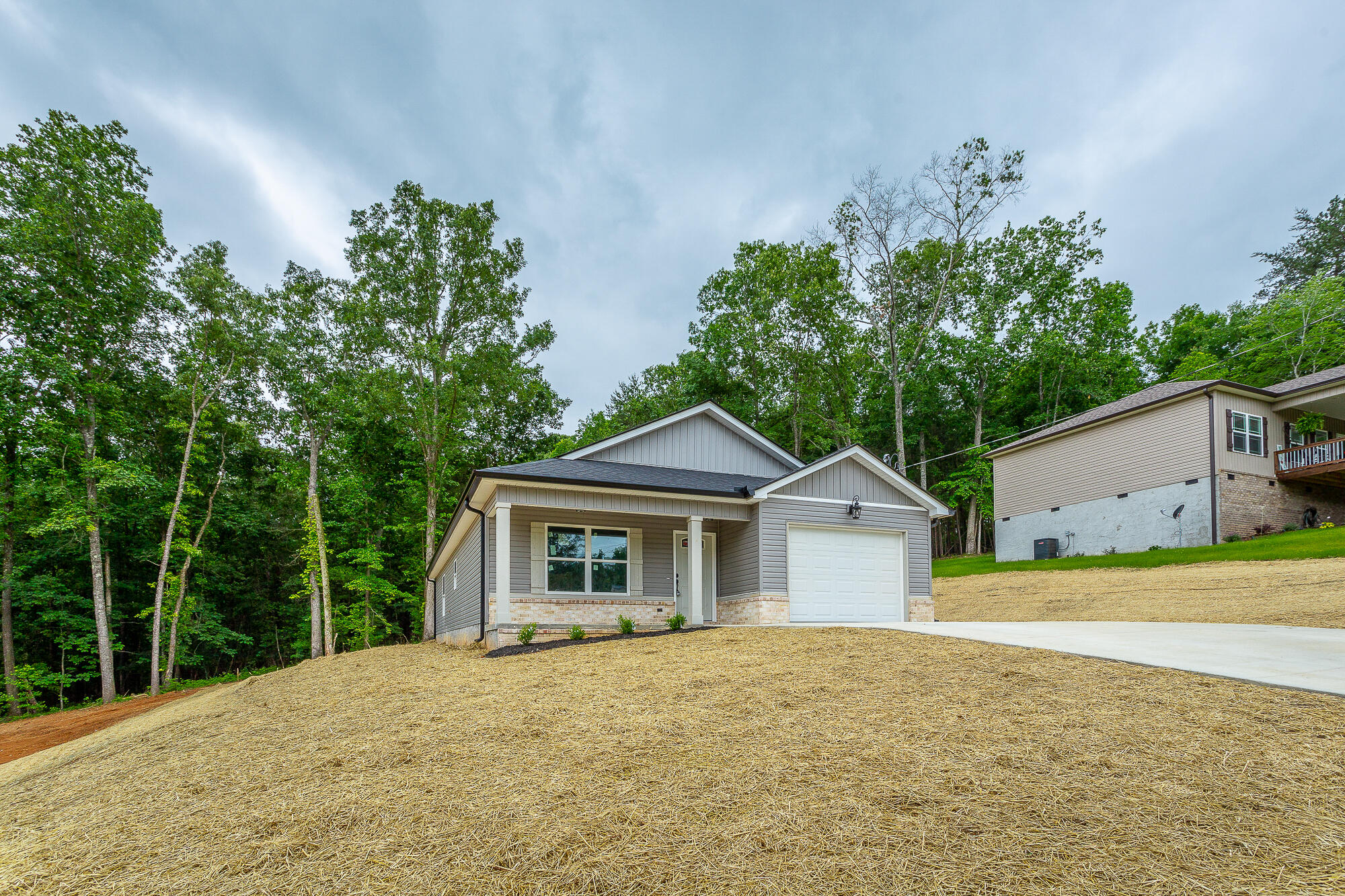 209 Darvin Lane, LaFayette