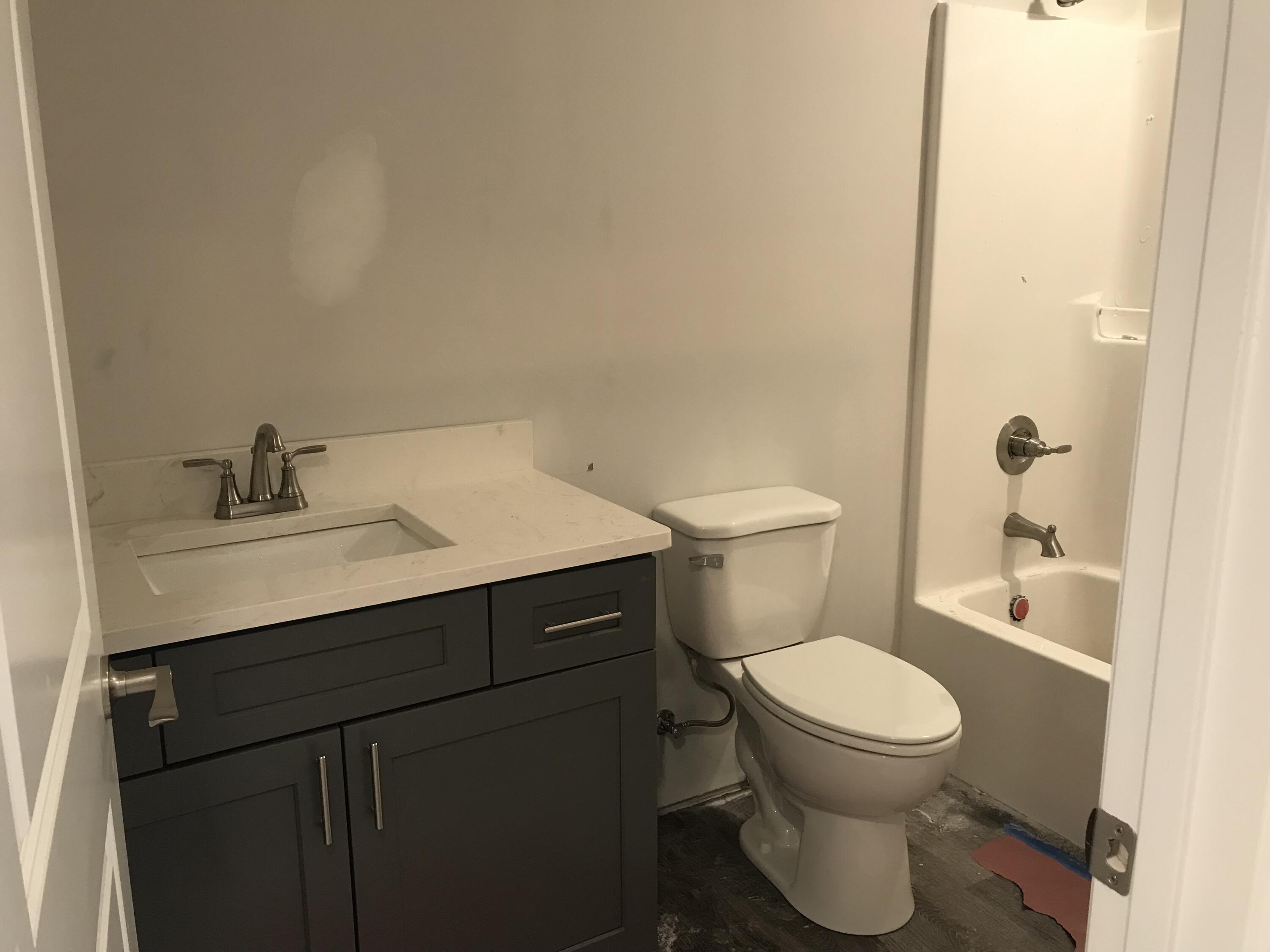 209 Darvin Lane, LaFayette