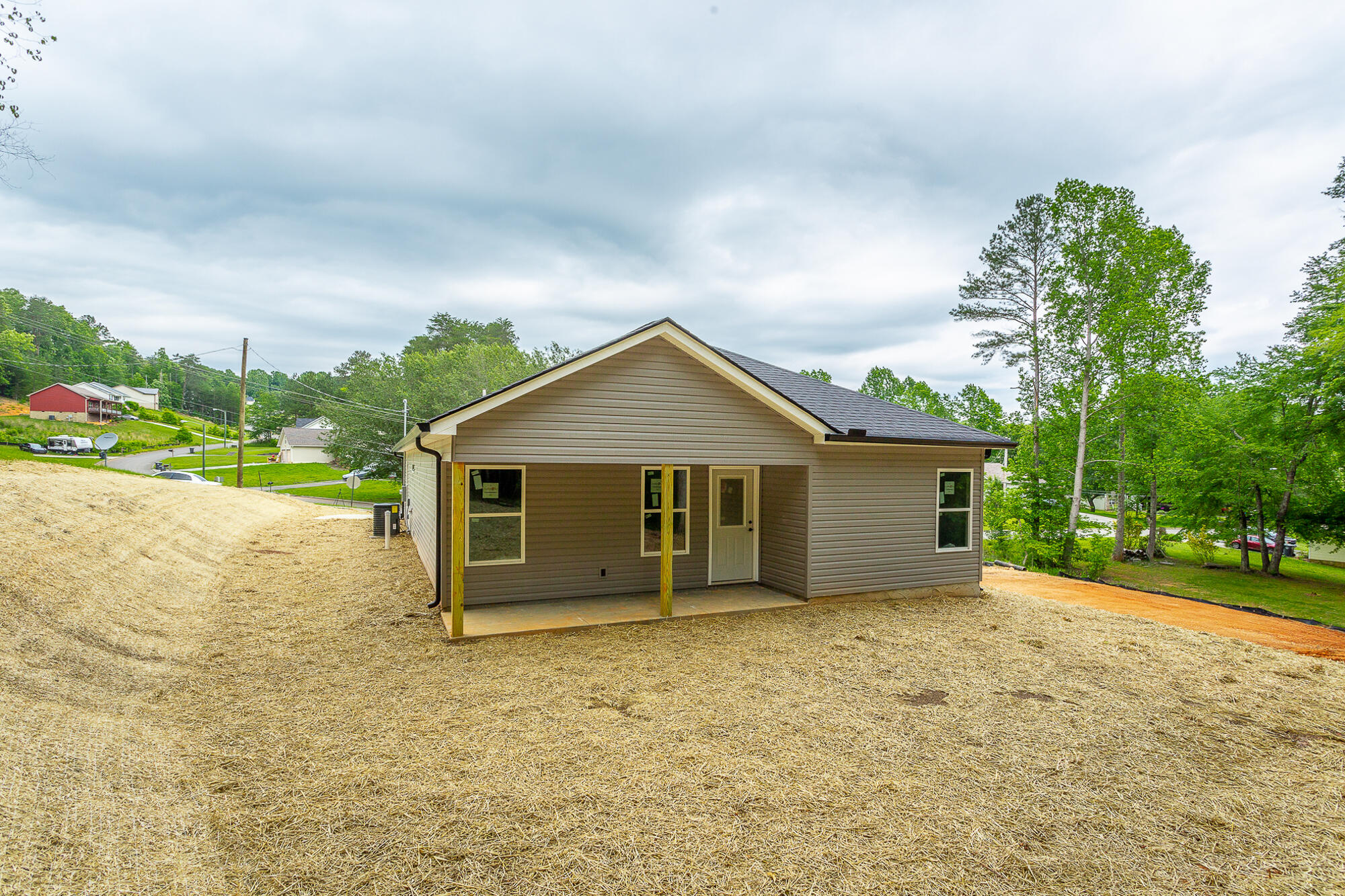 209 Darvin Lane, LaFayette