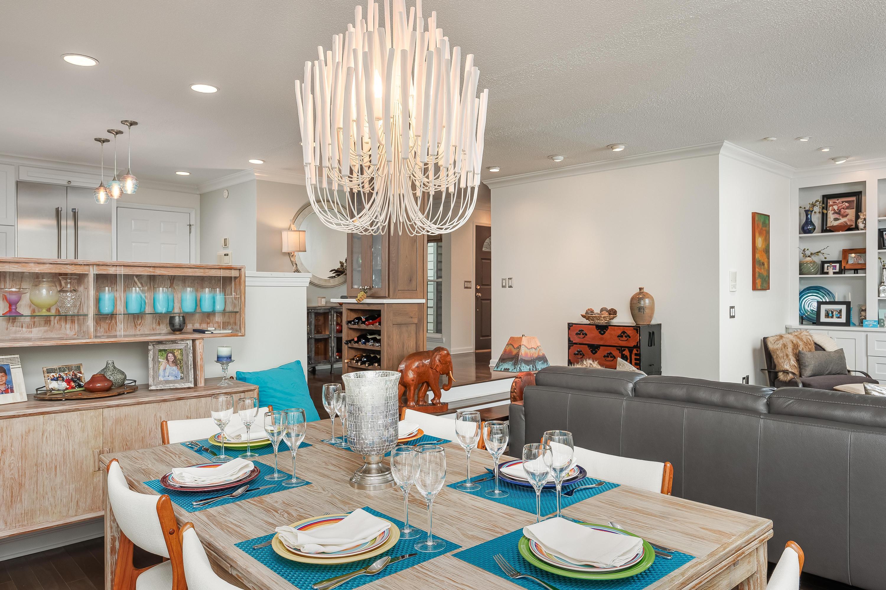 4224 Lakeshore Lane