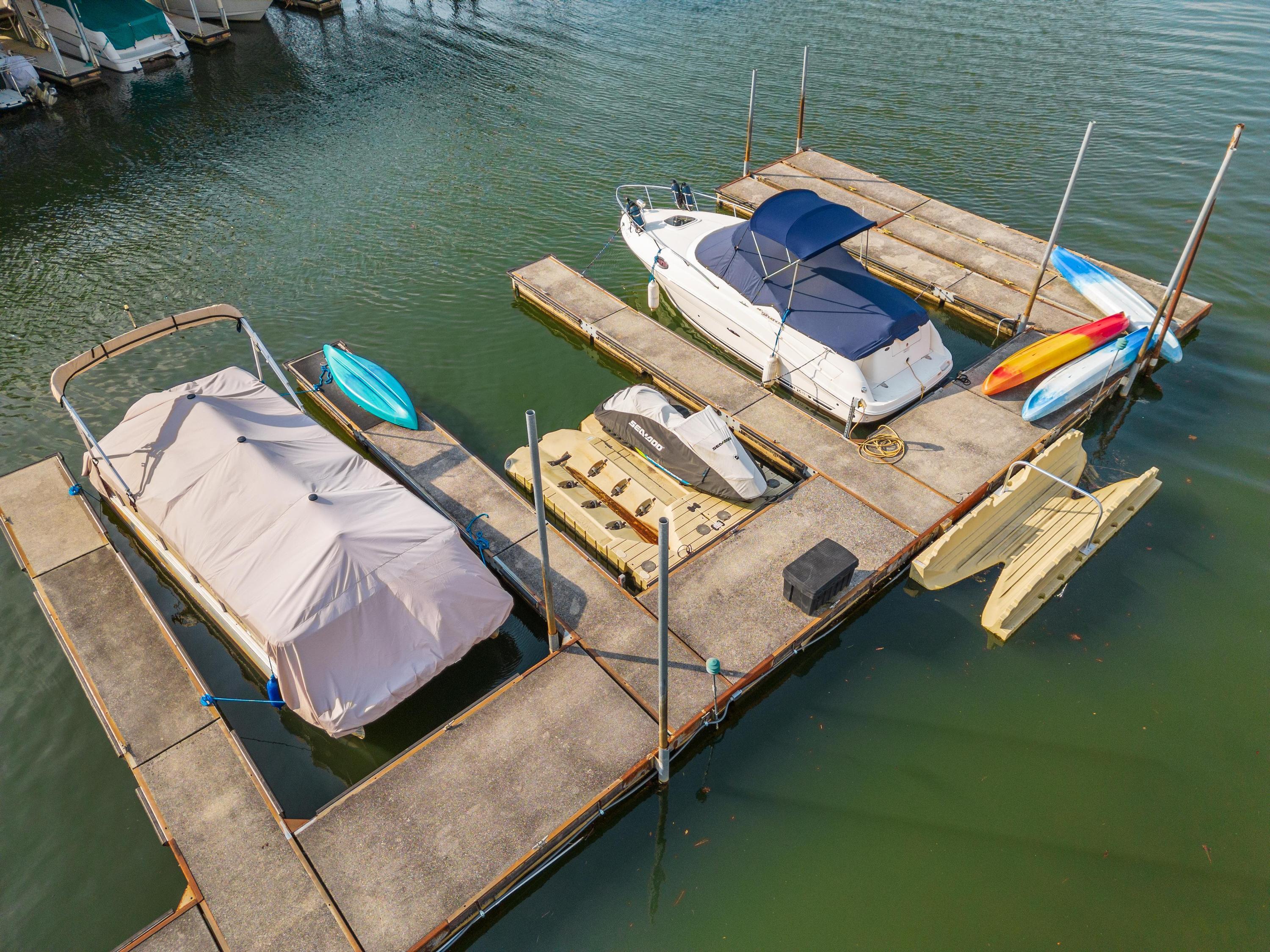 4224 Lakeshore Lane