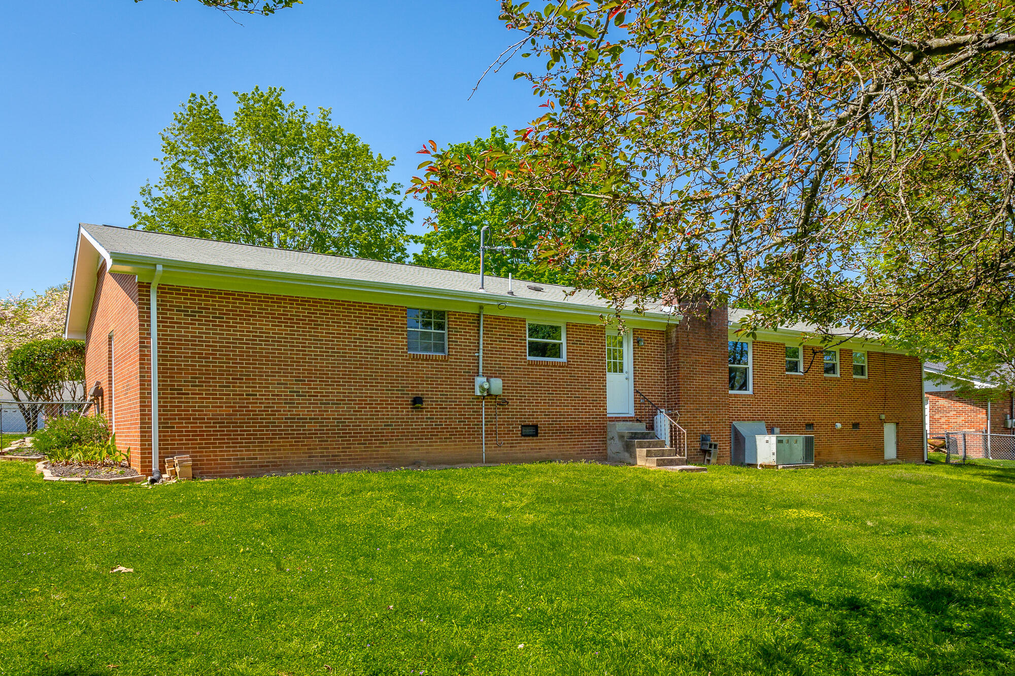1726 Verona Drive